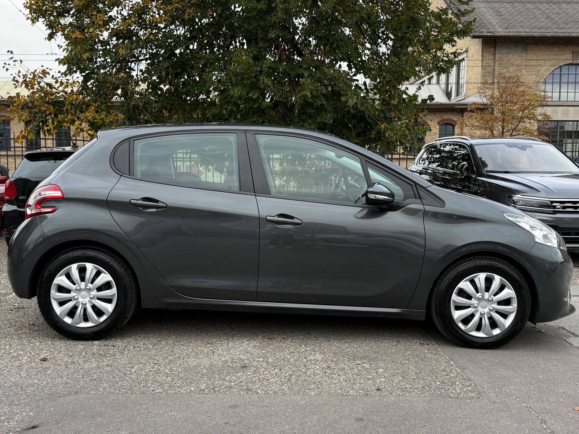 PEUGEOT 208 1.4 VTI Active-image-3