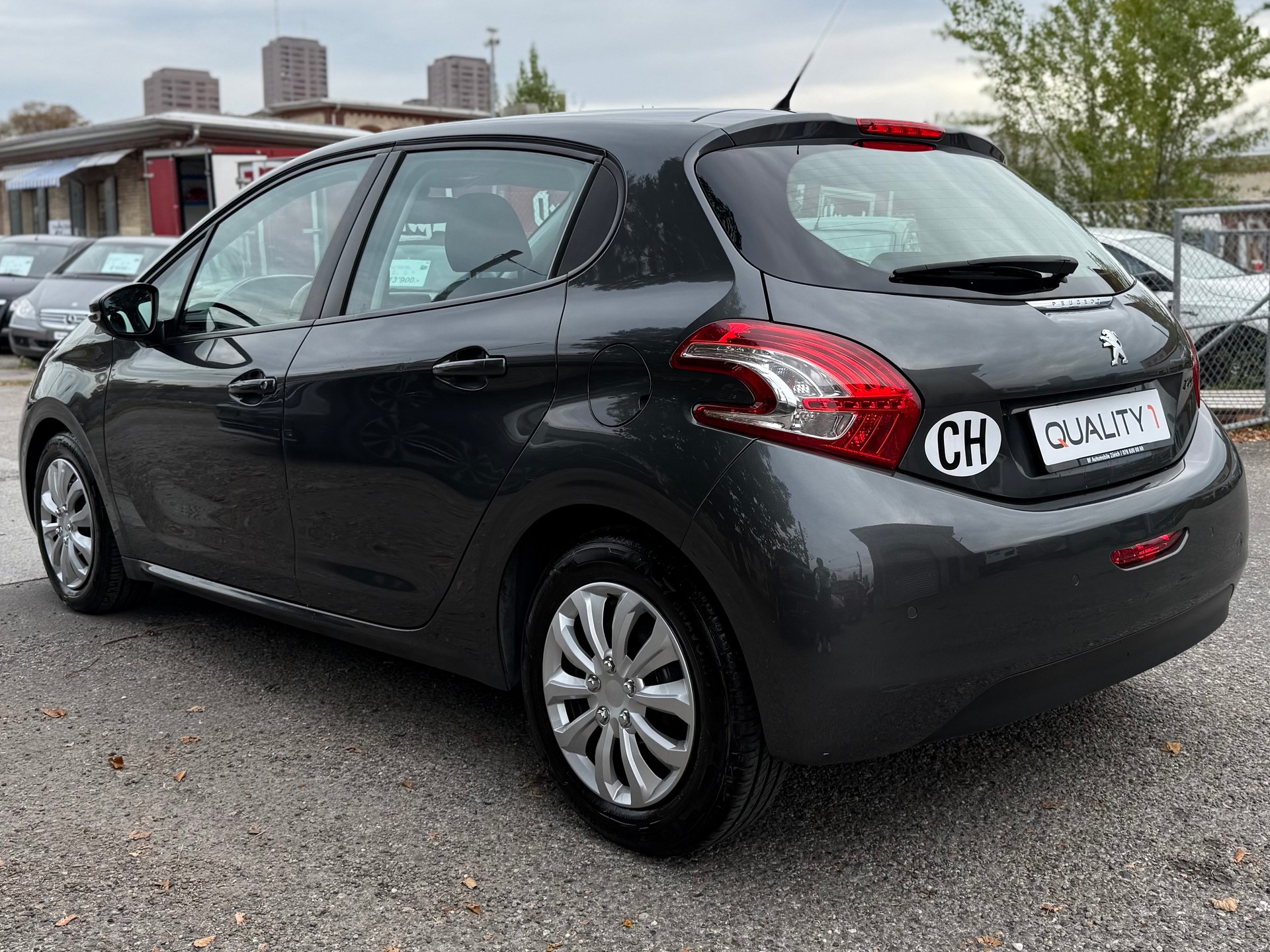 PEUGEOT 208 1.4 VTI Active-image-7