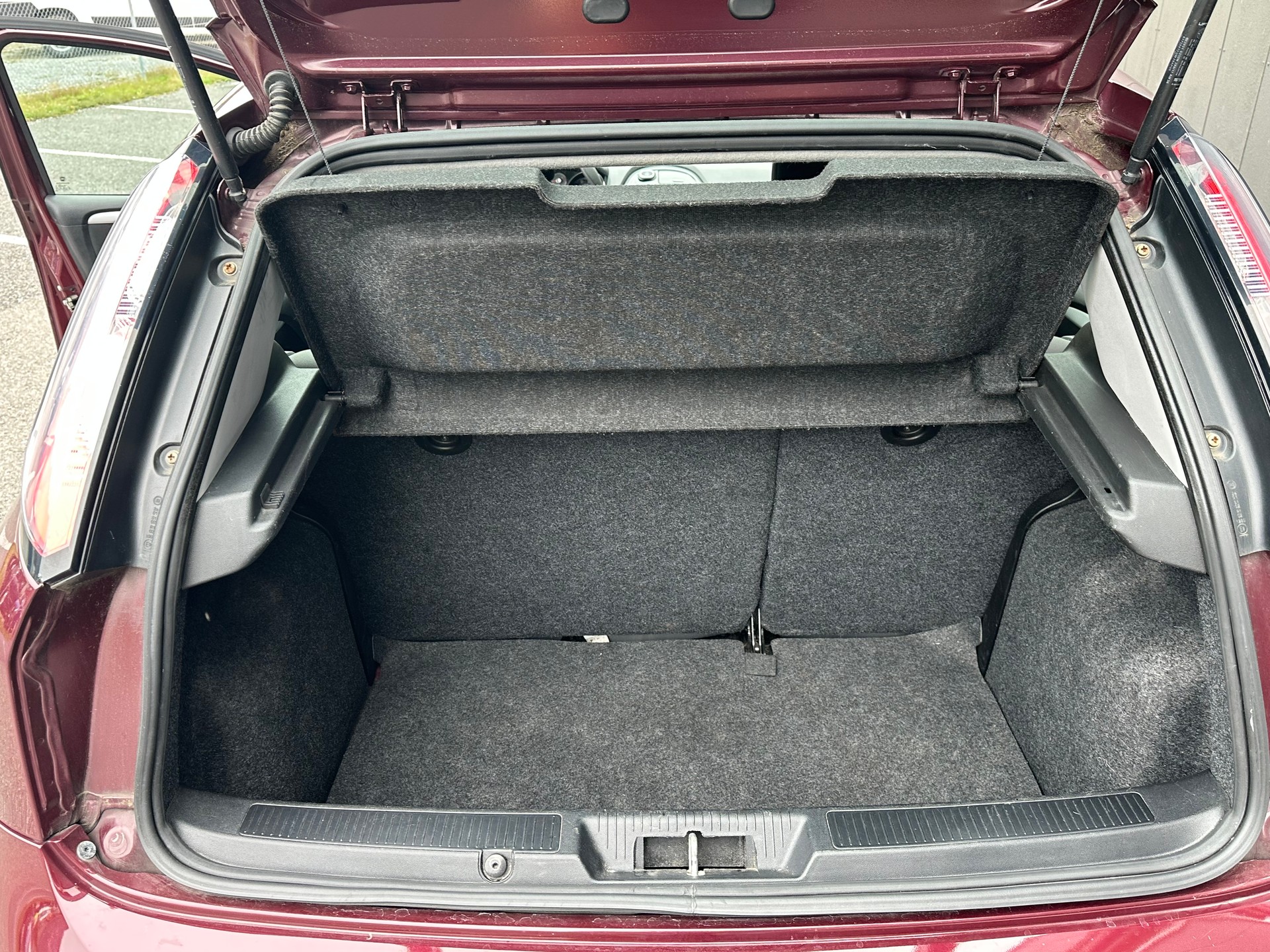 FIAT Punto 1.4 16V-image-13
