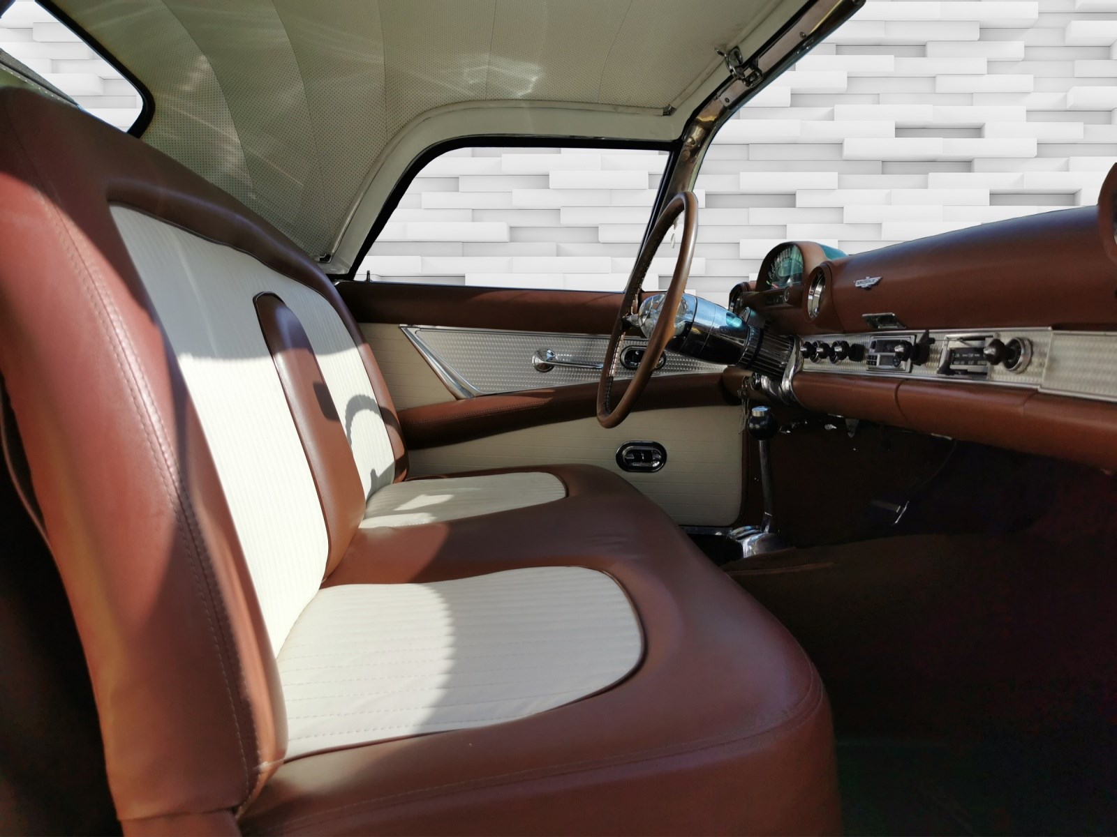 FORD Thunderbird 4.8 V8 "Classic Bird"-image-12