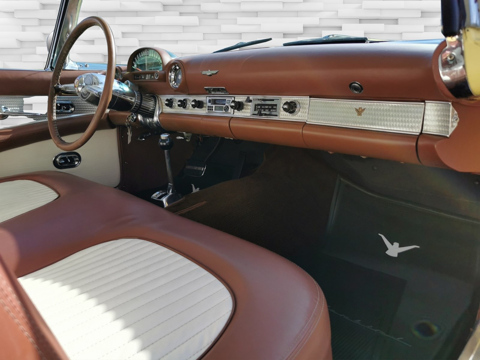 FORD Thunderbird 4.8 V8 "Classic Bird"-image-8
