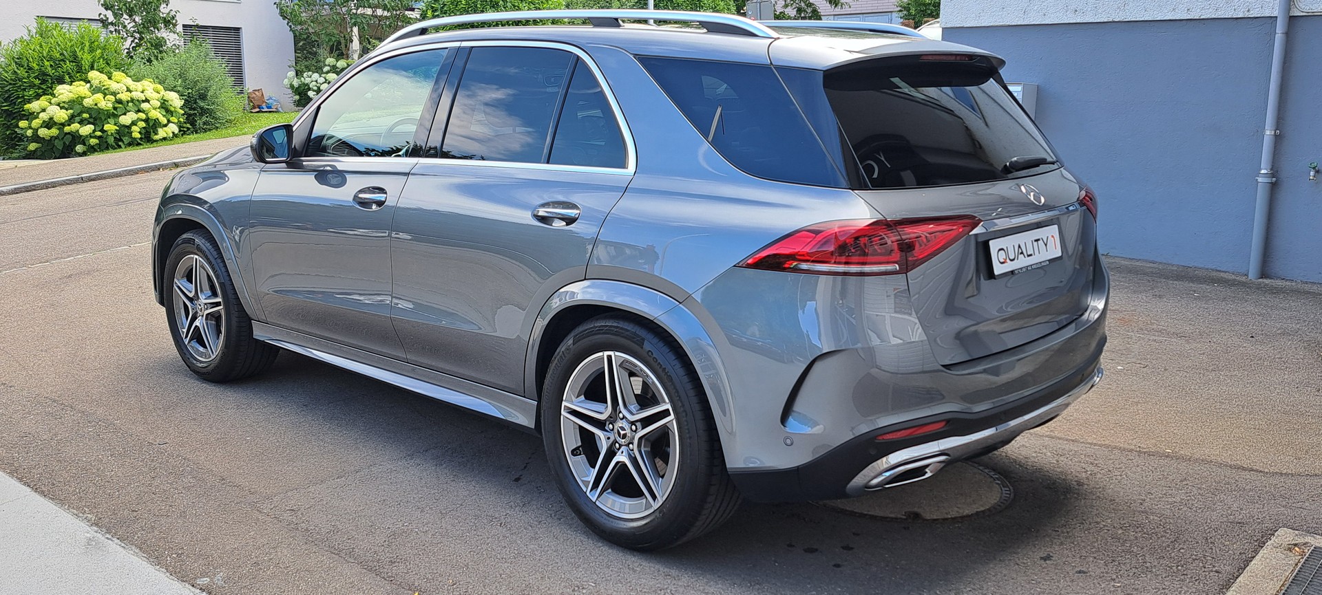 MERCEDES-BENZ GLE 350 d 4Matic AMG Line 9G-Tronic-image-10