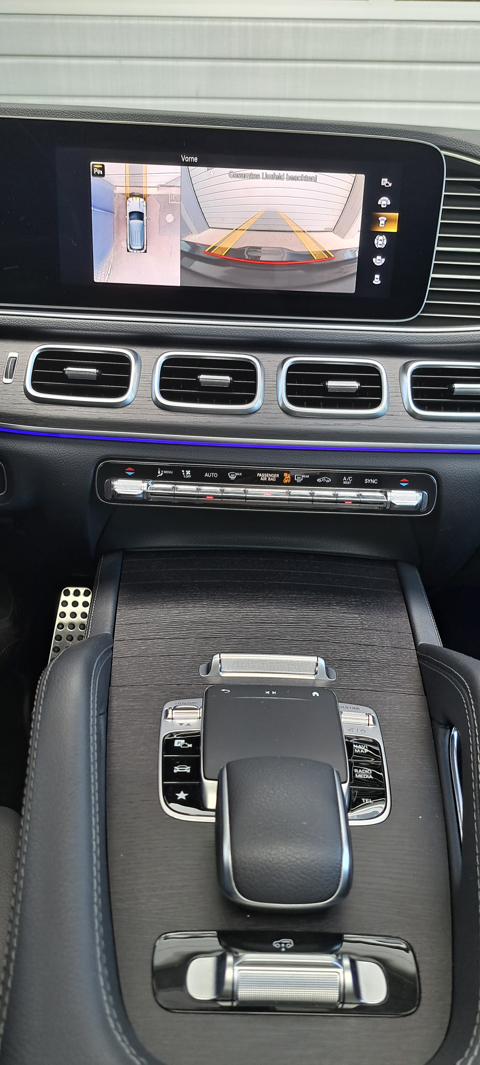 MERCEDES-BENZ GLE 350 d 4Matic AMG Line 9G-Tronic-image-12