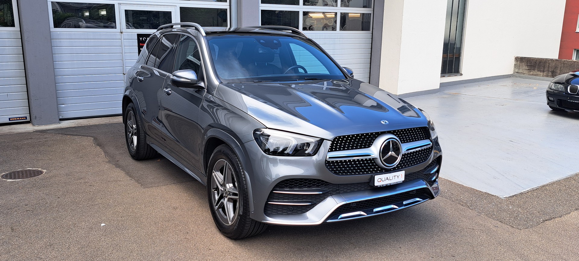 MERCEDES-BENZ GLE 350 d 4Matic AMG Line 9G-Tronic-image-1