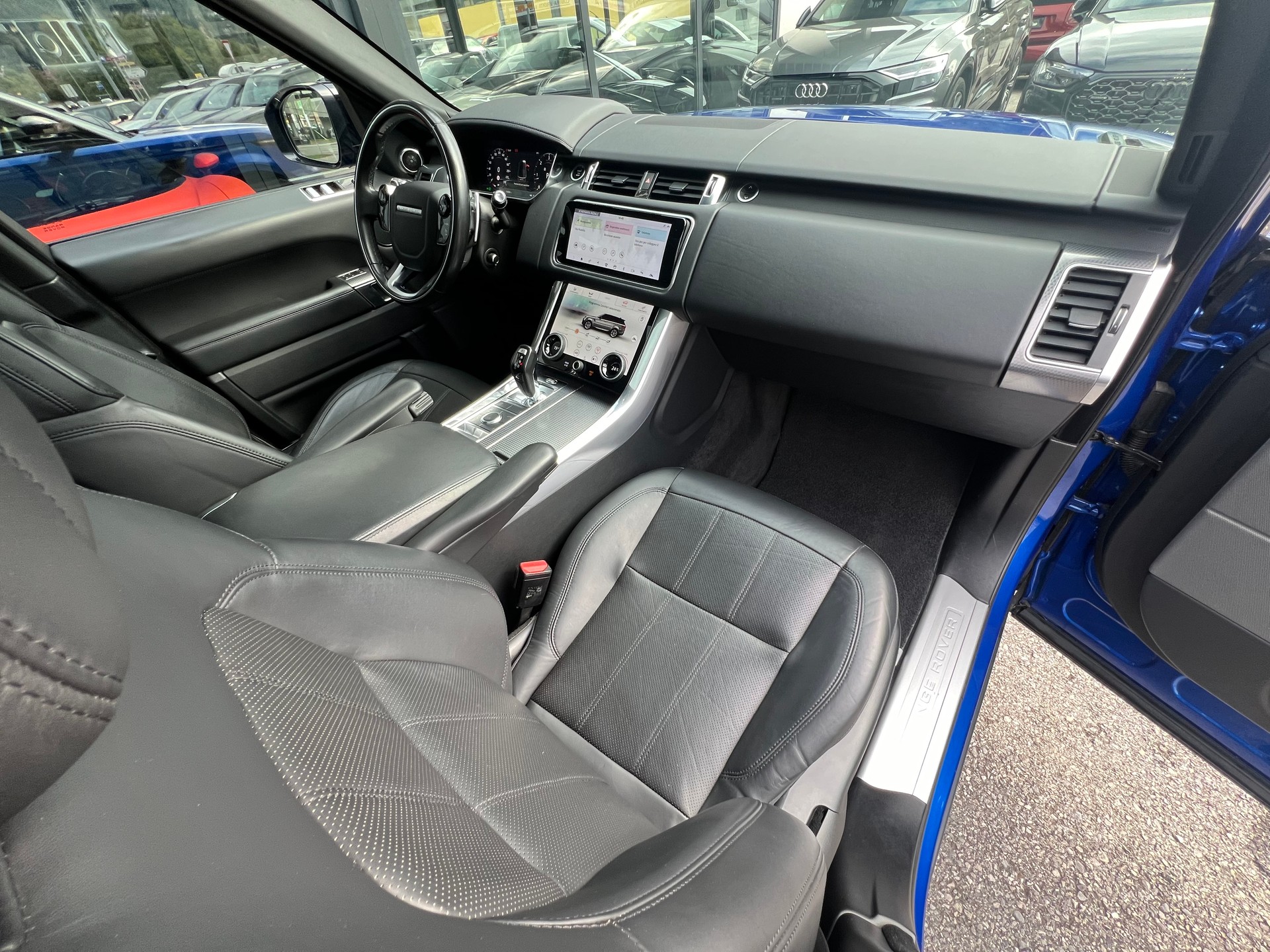 LAND ROVER Range Rover Sport 3.0 SDV6 HSE Dynamic Automatic-image-11