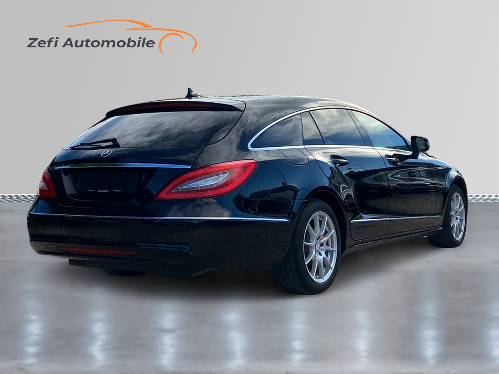 MERCEDES-BENZ CLS Shooting Brake 250 CDI Executive 7G-Tronic-image-2