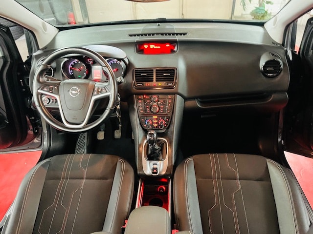 OPEL Meriva 1.4 Turbo Color Edition-image-8