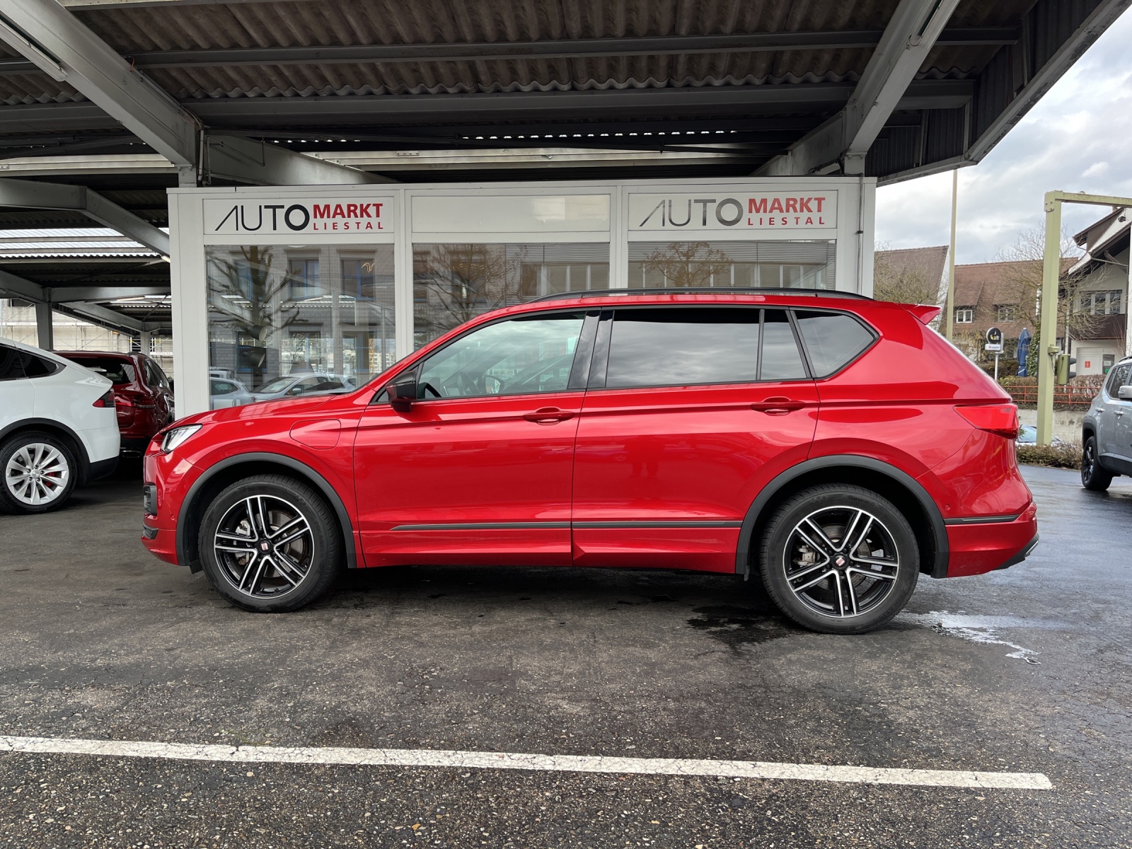 SEAT Tarraco 1.4 e-HYBRID DSG FR-image-1