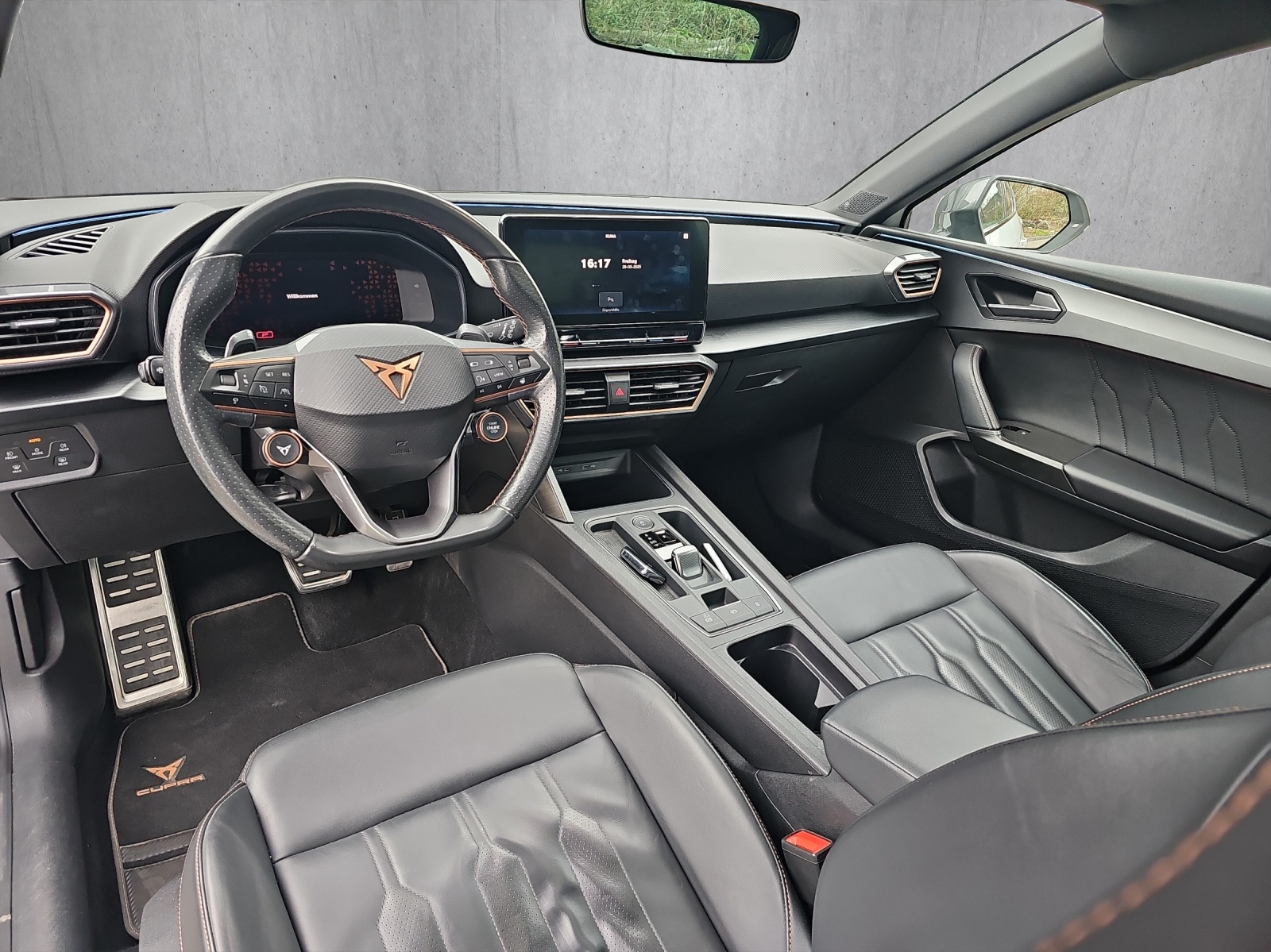 CUPRA LEON VZ 2.0 TSI DSG-image-8