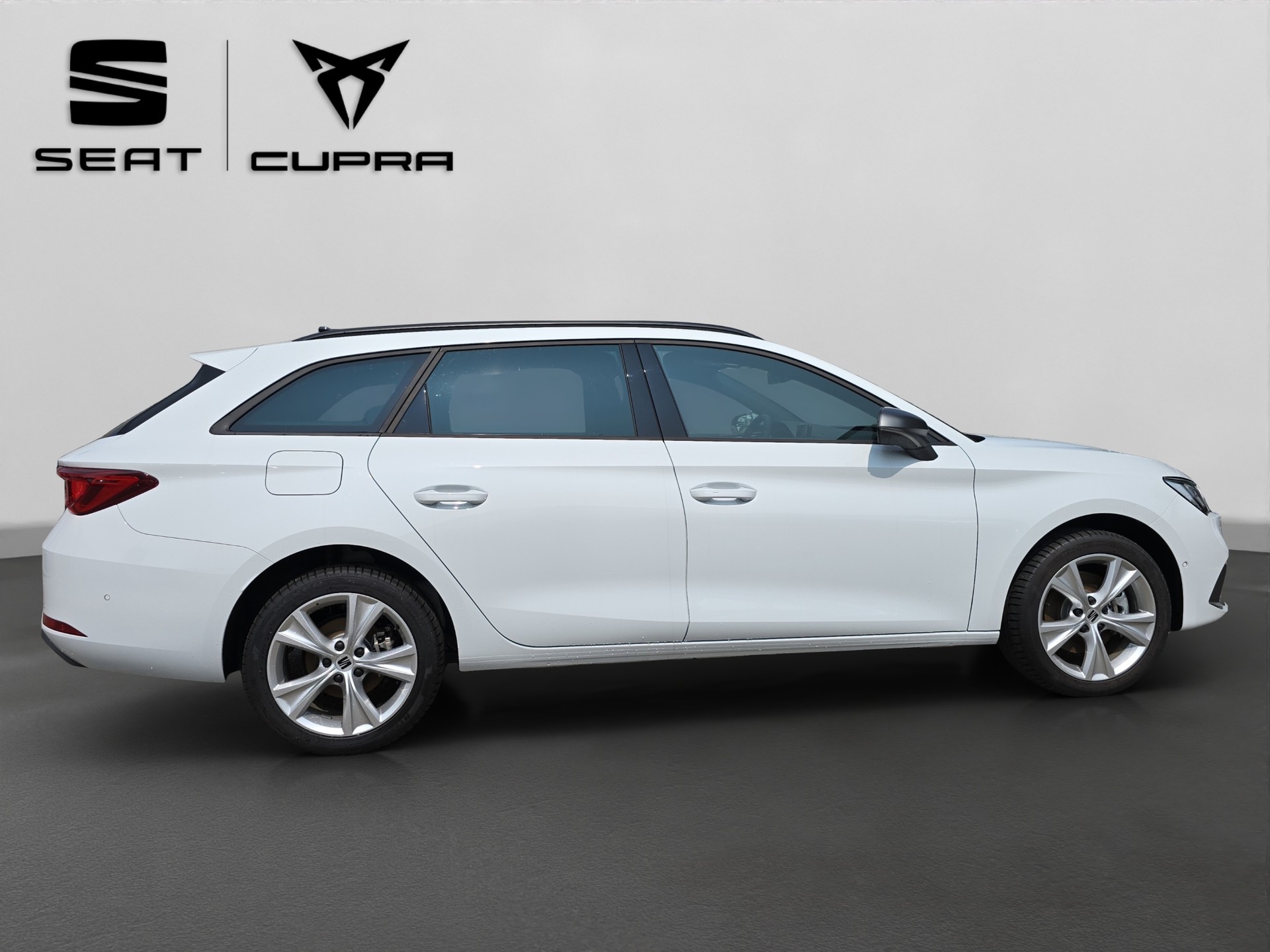 SEAT Leon ST 1.4 eHybrid pHEV DSG Move FR-image-11