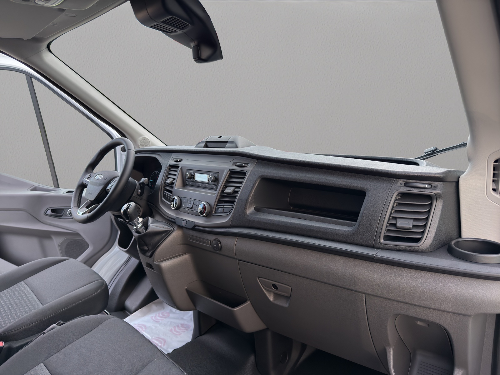 FORD Transit Van 350 L3 Trend 2.0 TDCi 130 FWD-image-17