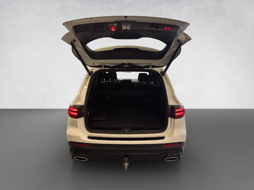 MERCEDES-BENZ GLB 220 AMG Line 4Matic-image-8