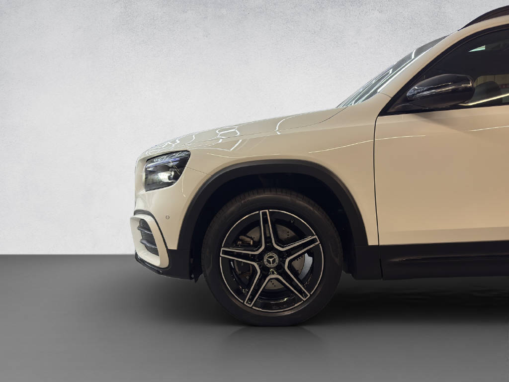 MERCEDES-BENZ GLB 220 AMG Line 4Matic-image-7