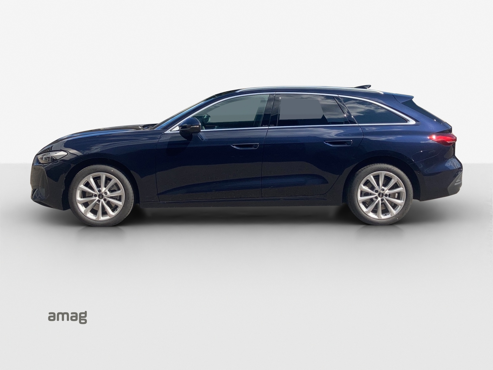 AUDI A5 Avant TDI quattro 150 kW Attraction S tronic-image-1