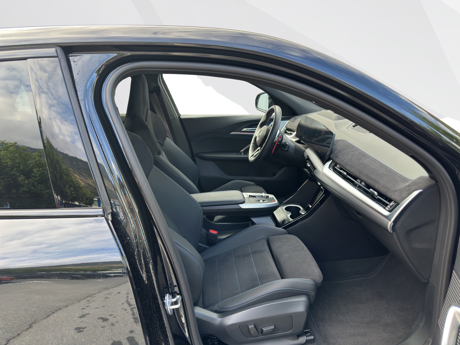 BMW X2 M35i xDrive-image-12