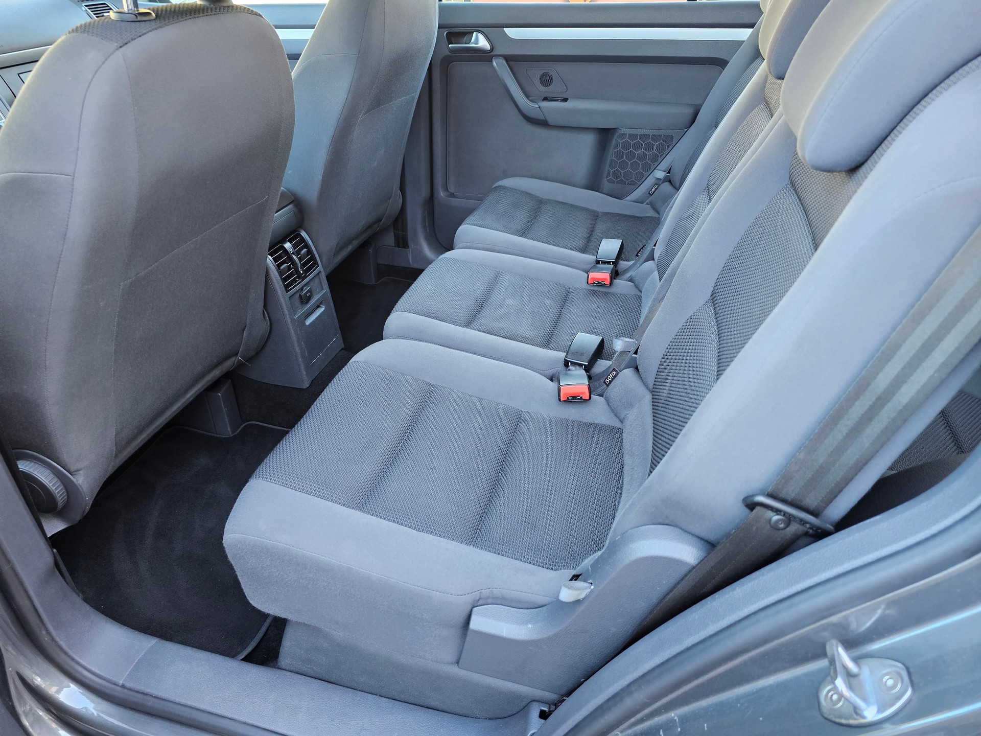 VW Touran 1.4 TSI Highline DSG-image-8