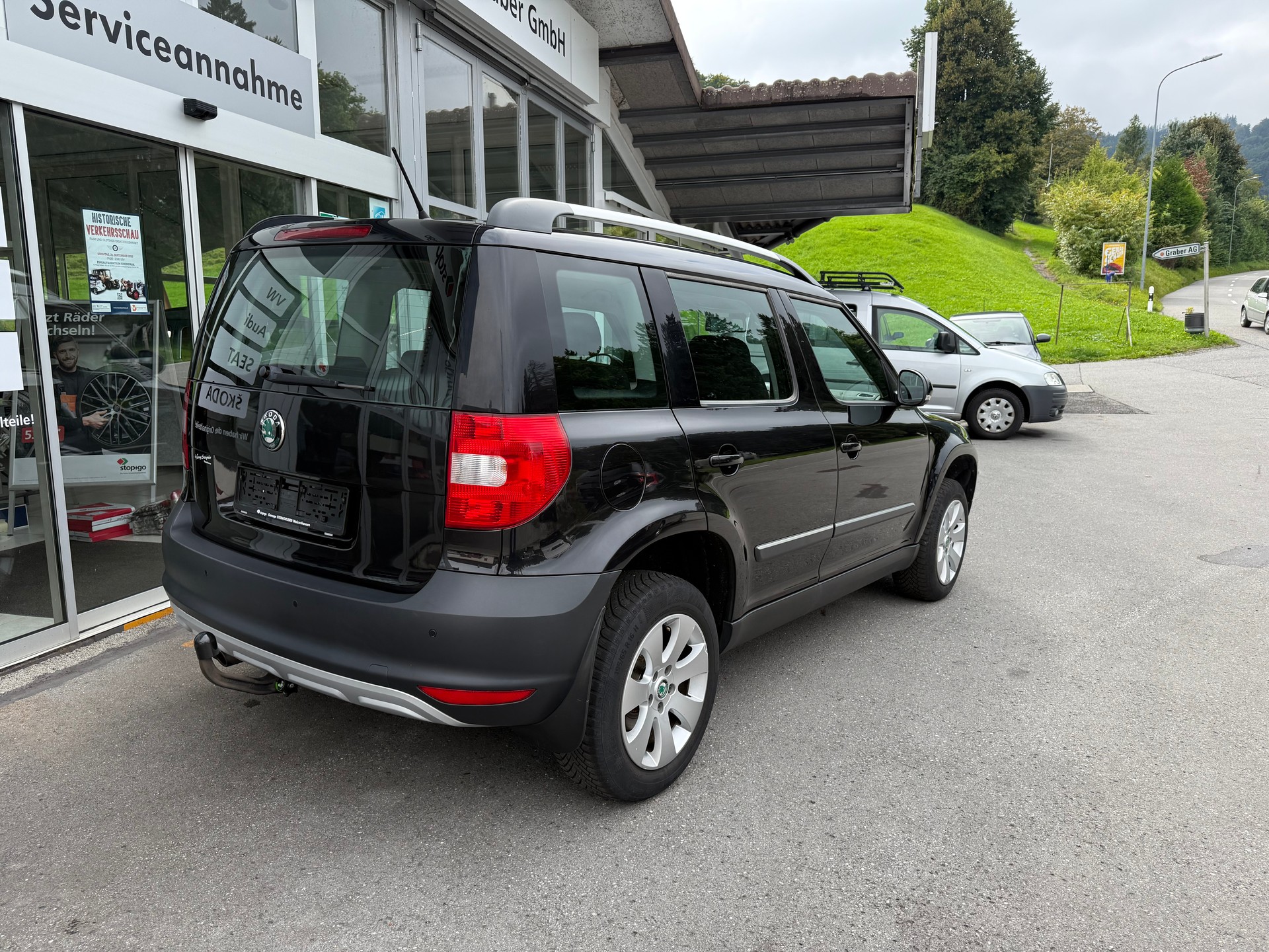 SKODA Yeti 1.8 TSI Experience 4x4-image-4