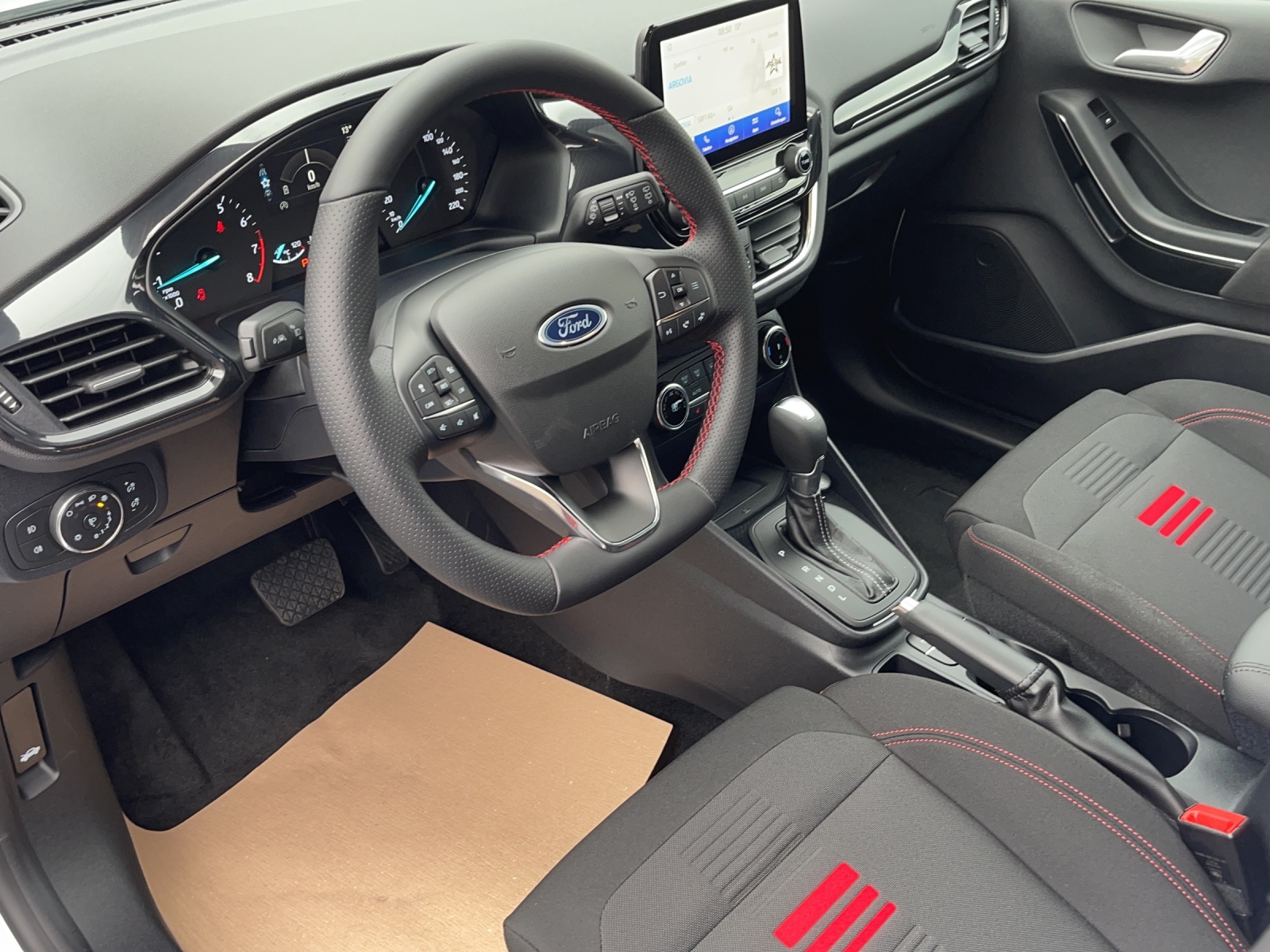 FORD Fiesta 1.0 EcoB Hybrid ST-Line X-image-9