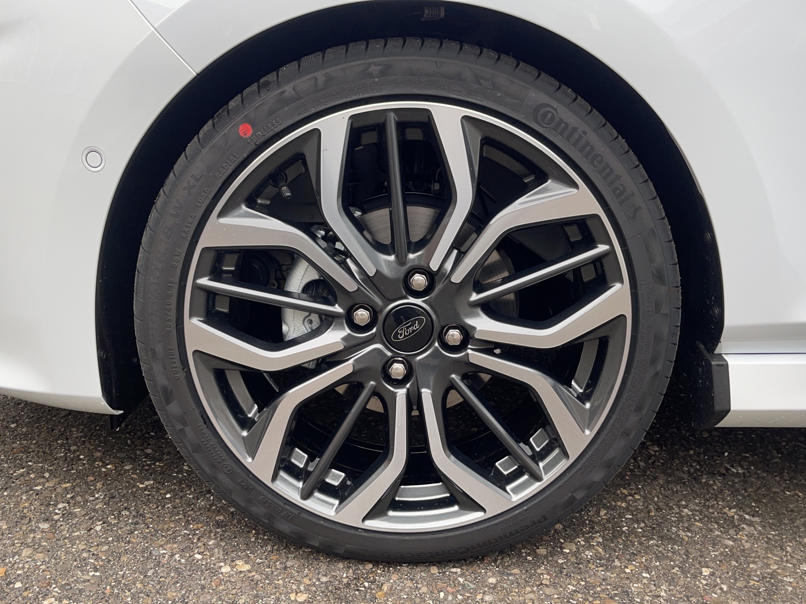 FORD Fiesta 1.0 EcoB Hybrid ST-Line X-image-11
