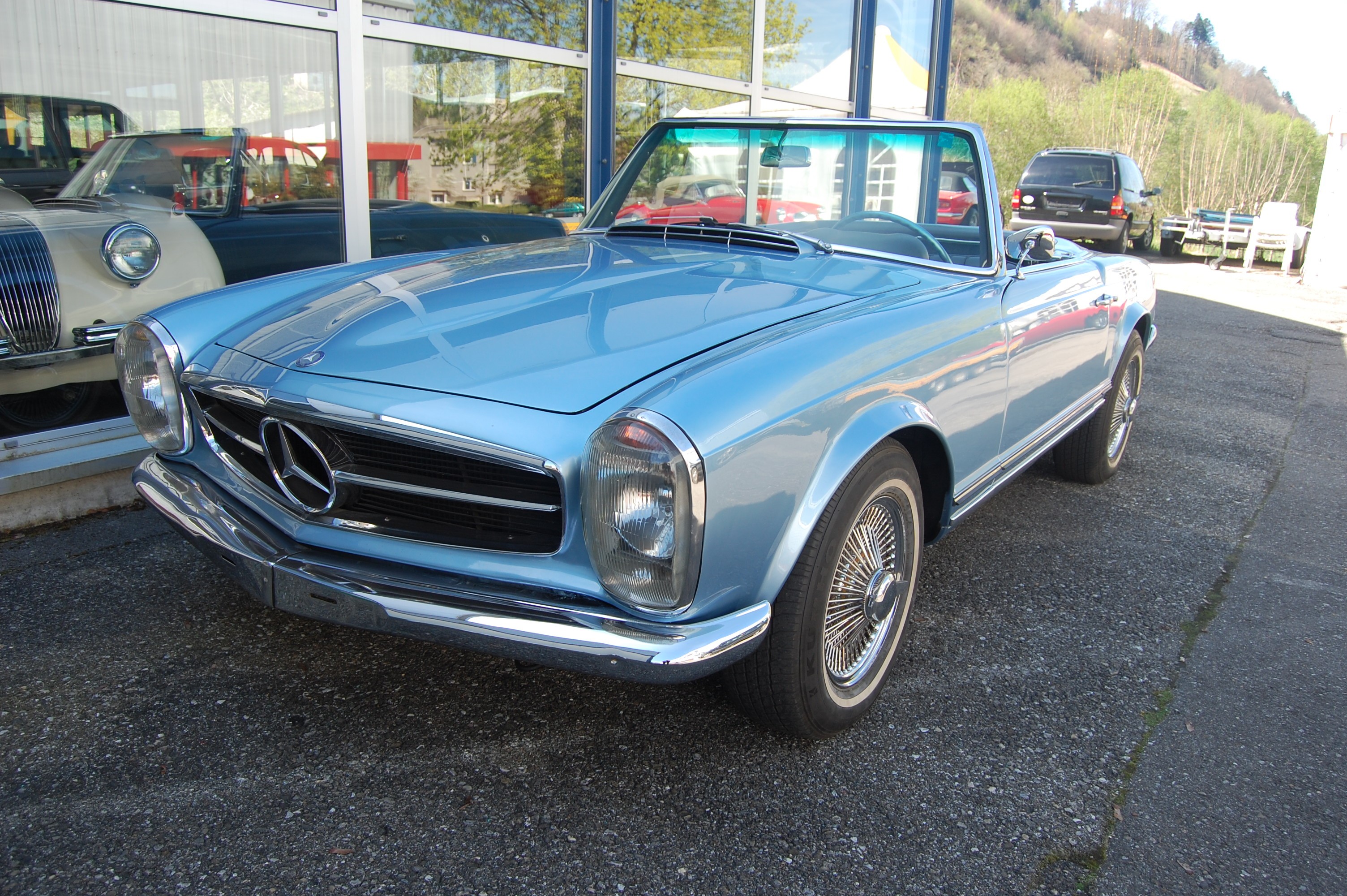 Car photo