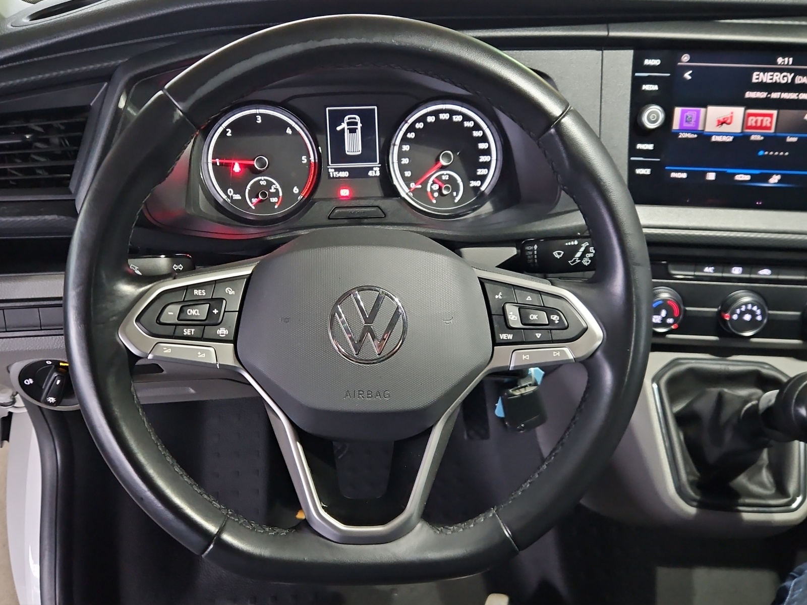 VW T6.1 2.0 TDI 4Motion-image-11
