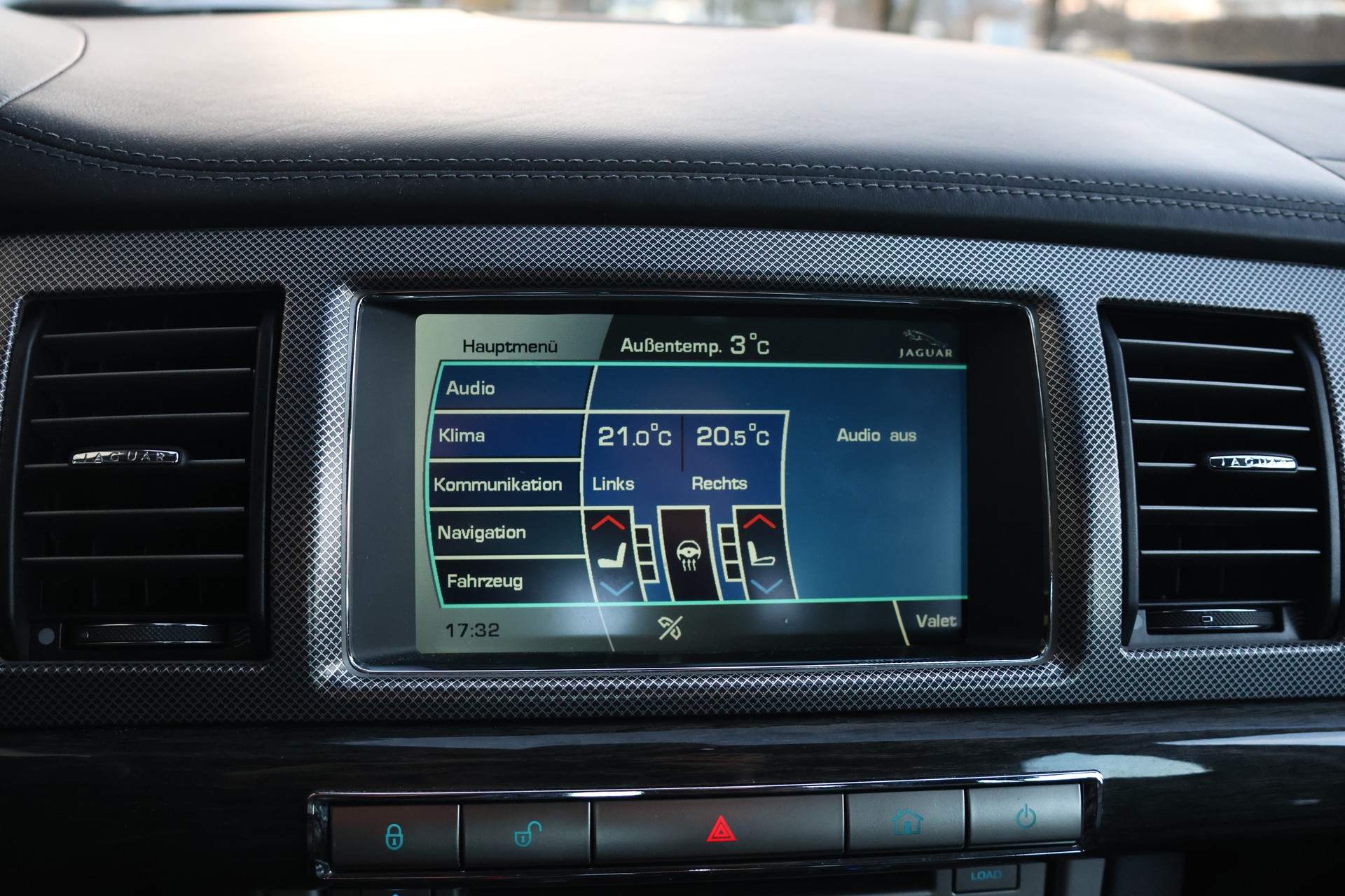 JAGUAR XF 5.0 V8 S/C XFR-image-17