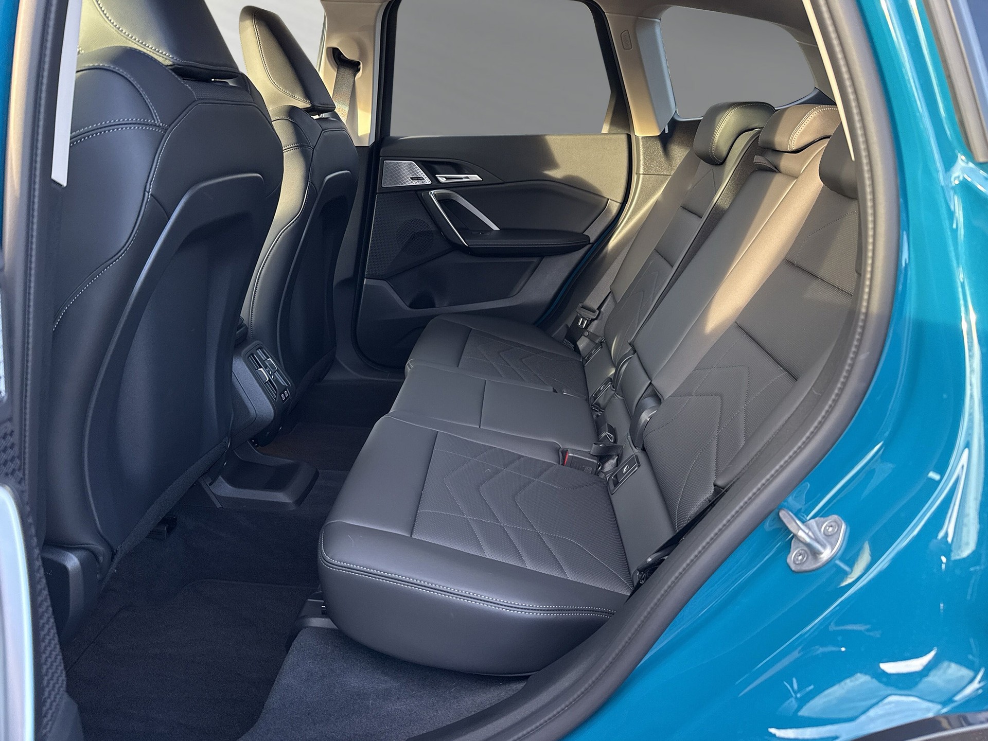 BMW X1 xDrive 20d 48V xLine-image-6