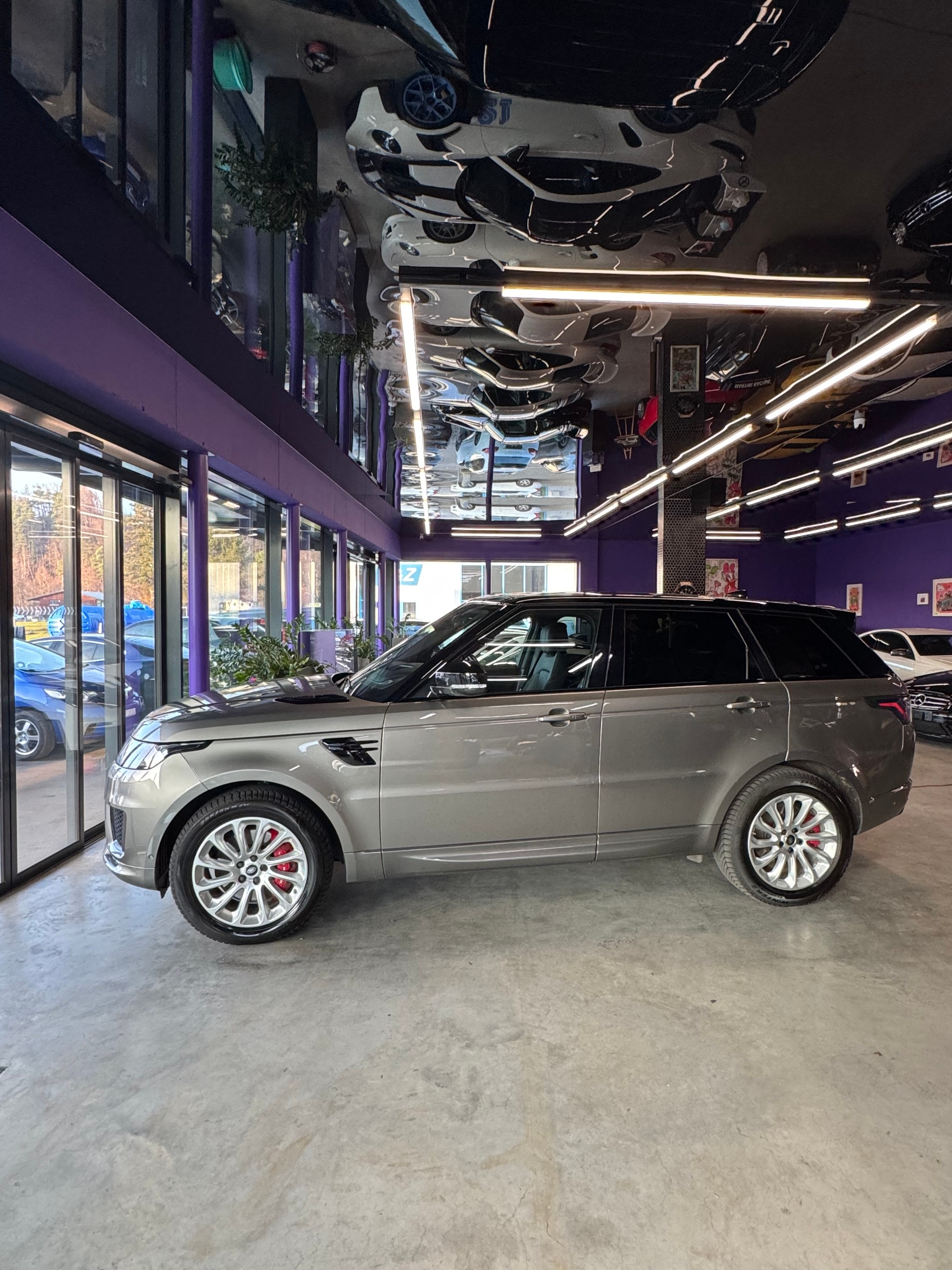 LAND ROVER Range Rover Sport 4.4 SDV8 HSE Dynamic Automatic-image-1