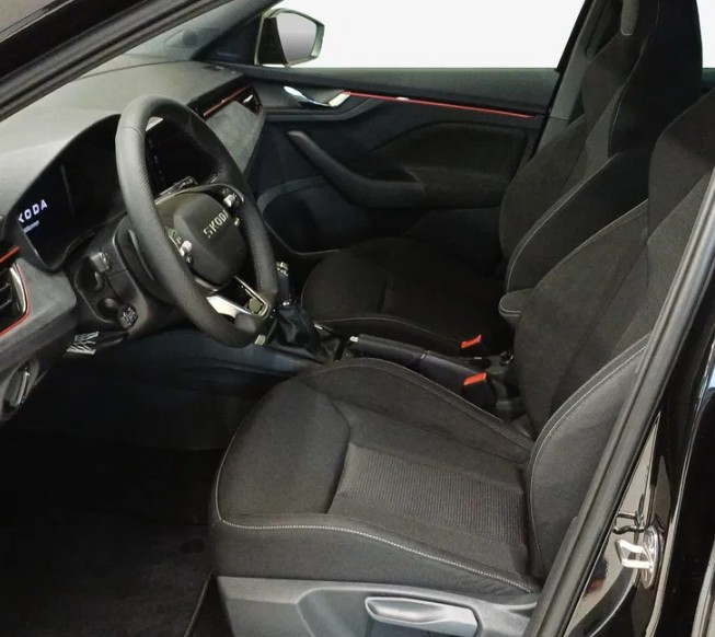SKODA Kamiq 1.0 TSI Dynamic DSG-image-4