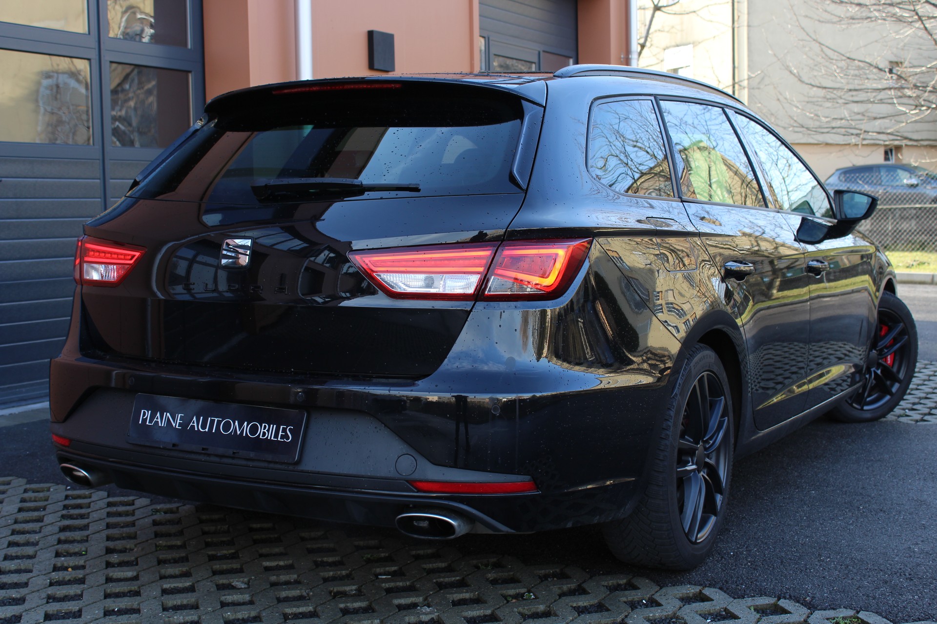 SEAT Leon ST 2.0 TSI Cupra ABT 335' cv DSG - "ABT 335' Homol * Sièges Baquet Alcant * 8 Roues * Expertise/Service 2026 * Clim. Auto"-image-8