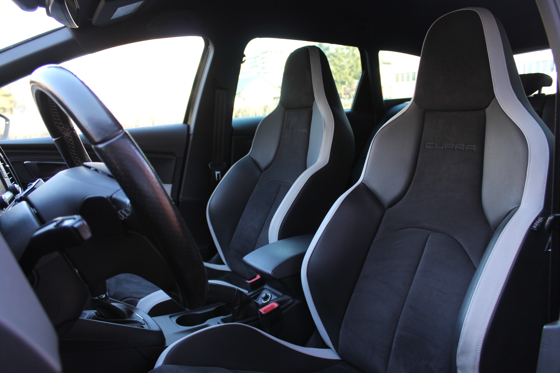 SEAT Leon ST 2.0 TSI Cupra ABT 335' cv DSG - "ABT 335' Homol * Sièges Baquet Alcant * 8 Roues * Expertise/Service 2026 * Clim. Auto"-image-21