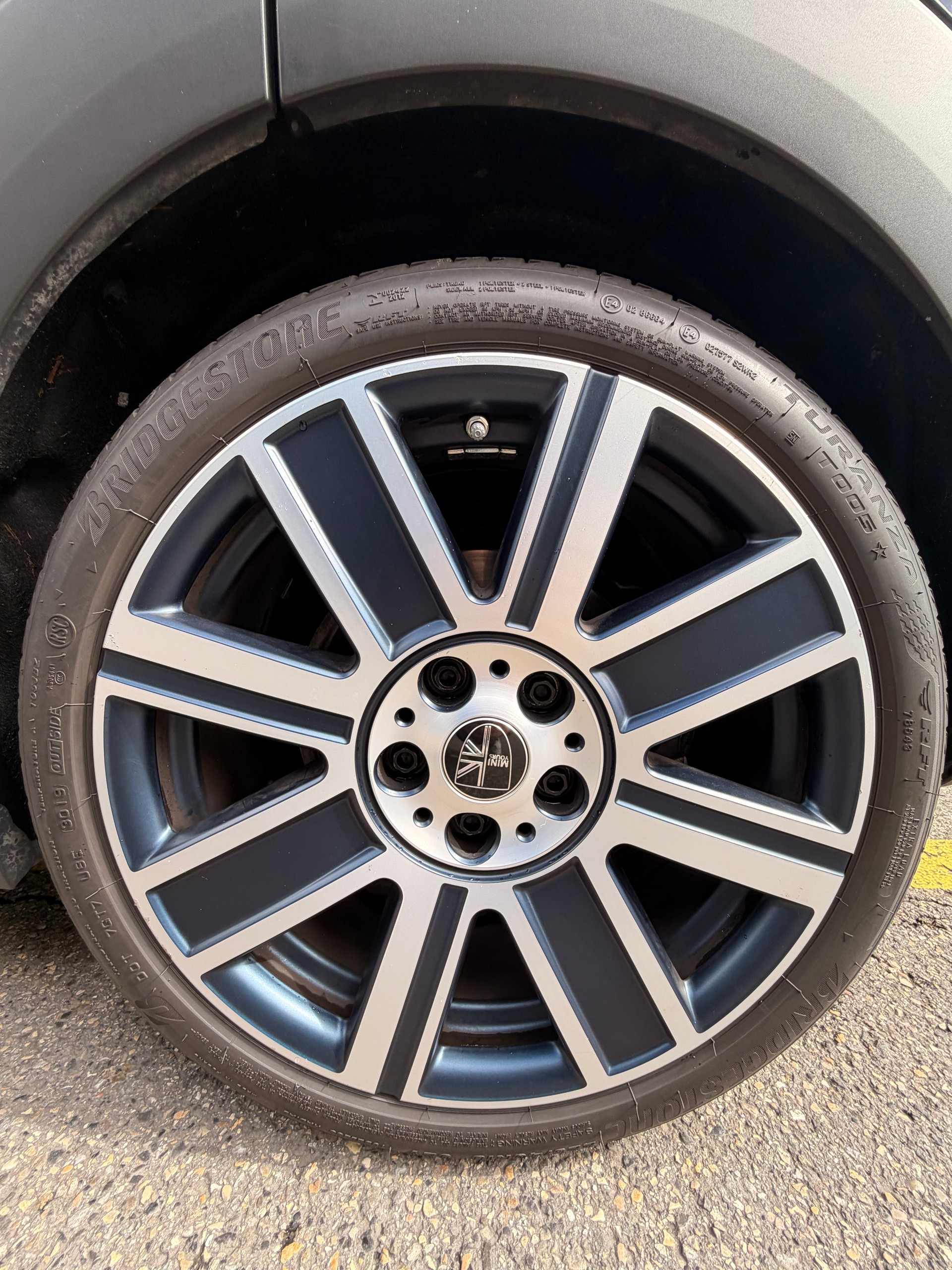 MINI Clubman Cooper S ALL4 Steptronic-image-8