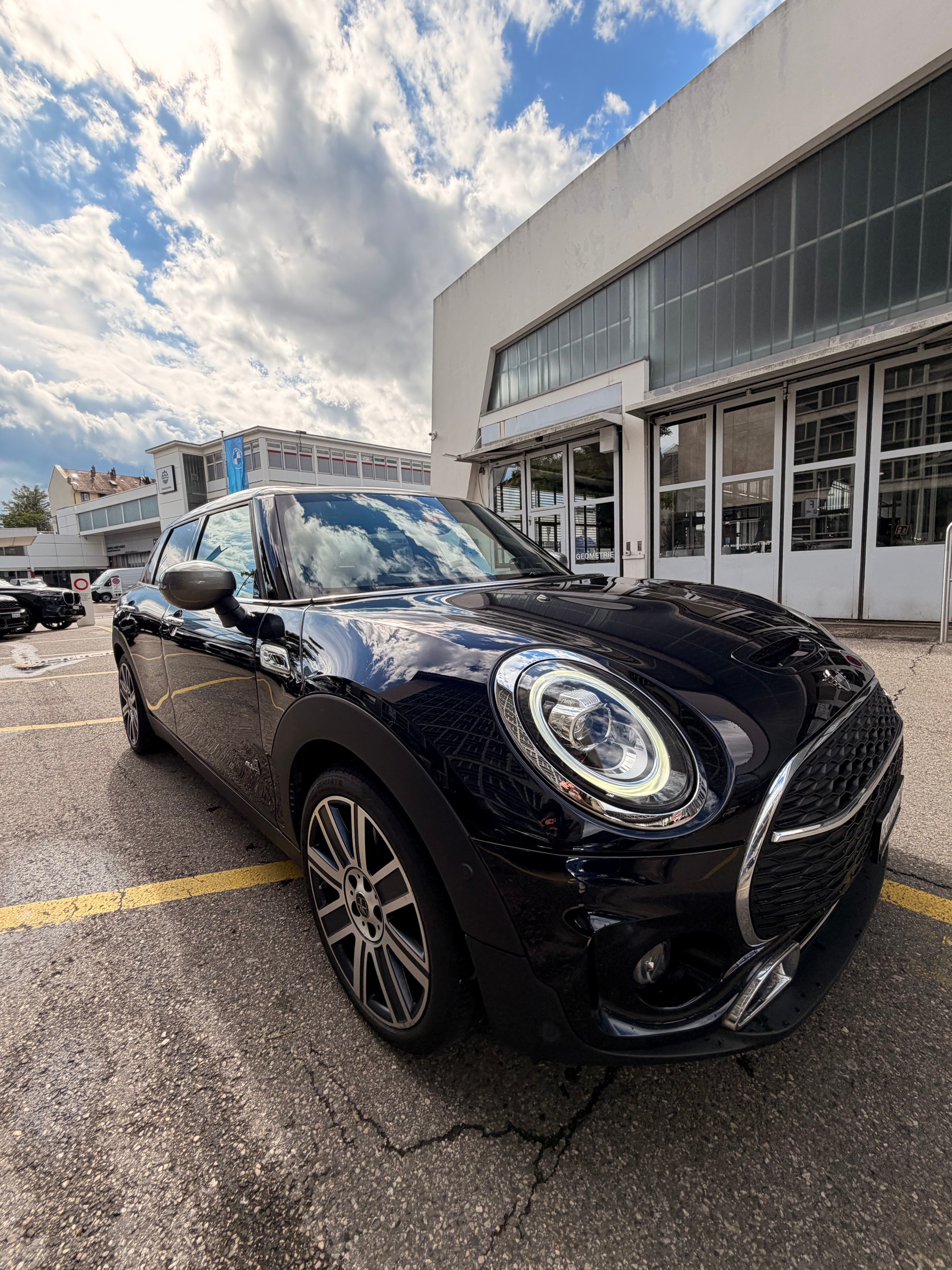 MINI Clubman Cooper S ALL4 Steptronic-image-16