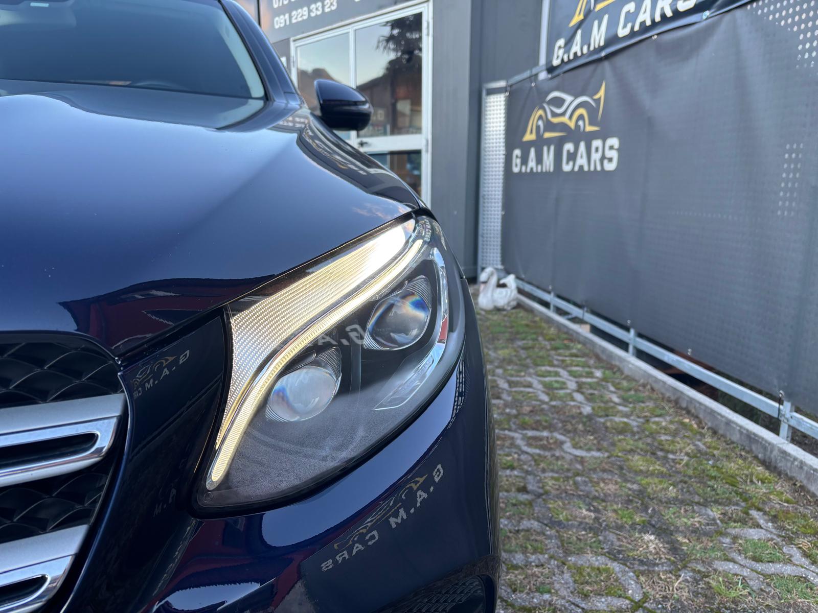 MERCEDES-BENZ GLC 250 d AMG Line 4Matic 9G-Tronic-image-12