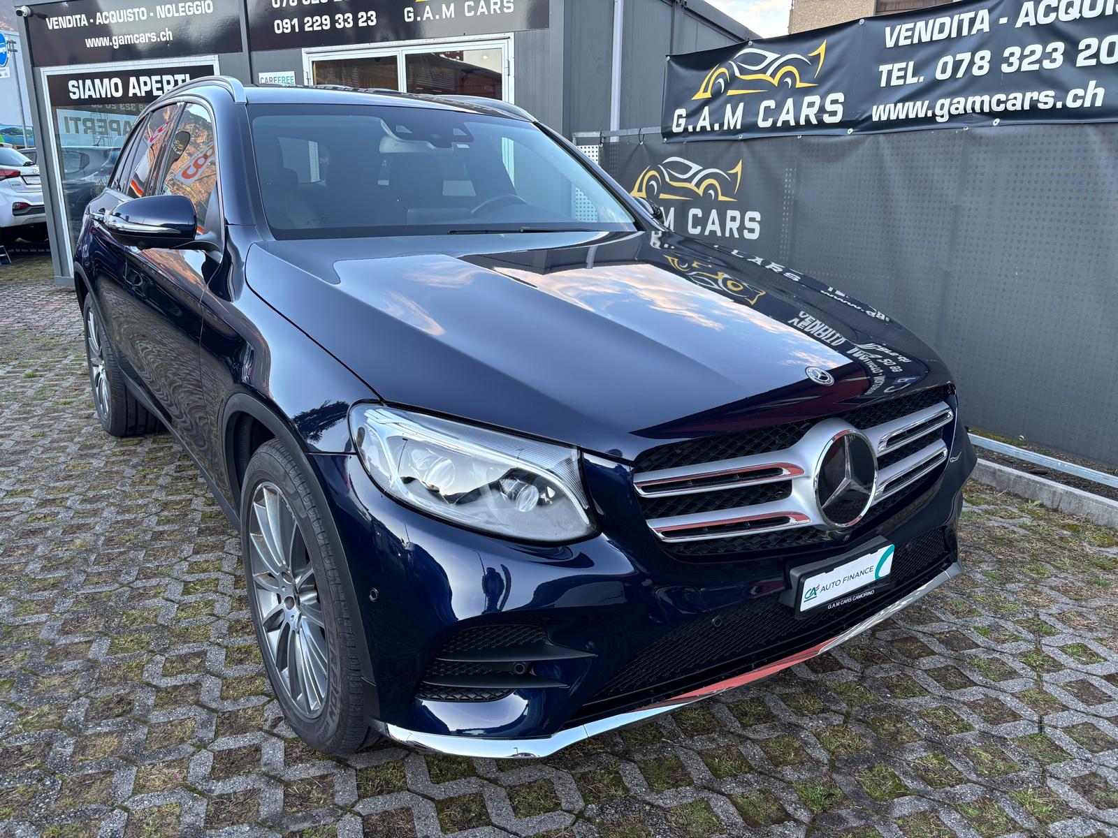 MERCEDES-BENZ GLC 250 d AMG Line 4Matic 9G-Tronic-image-2