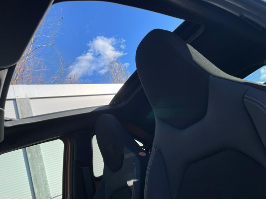 TOYOTA C-HR 1.8 HSD CVT Swiss-image-8