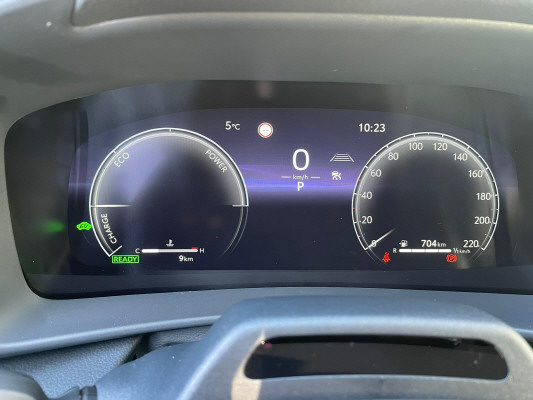 TOYOTA C-HR 1.8 HSD CVT Swiss-image-11