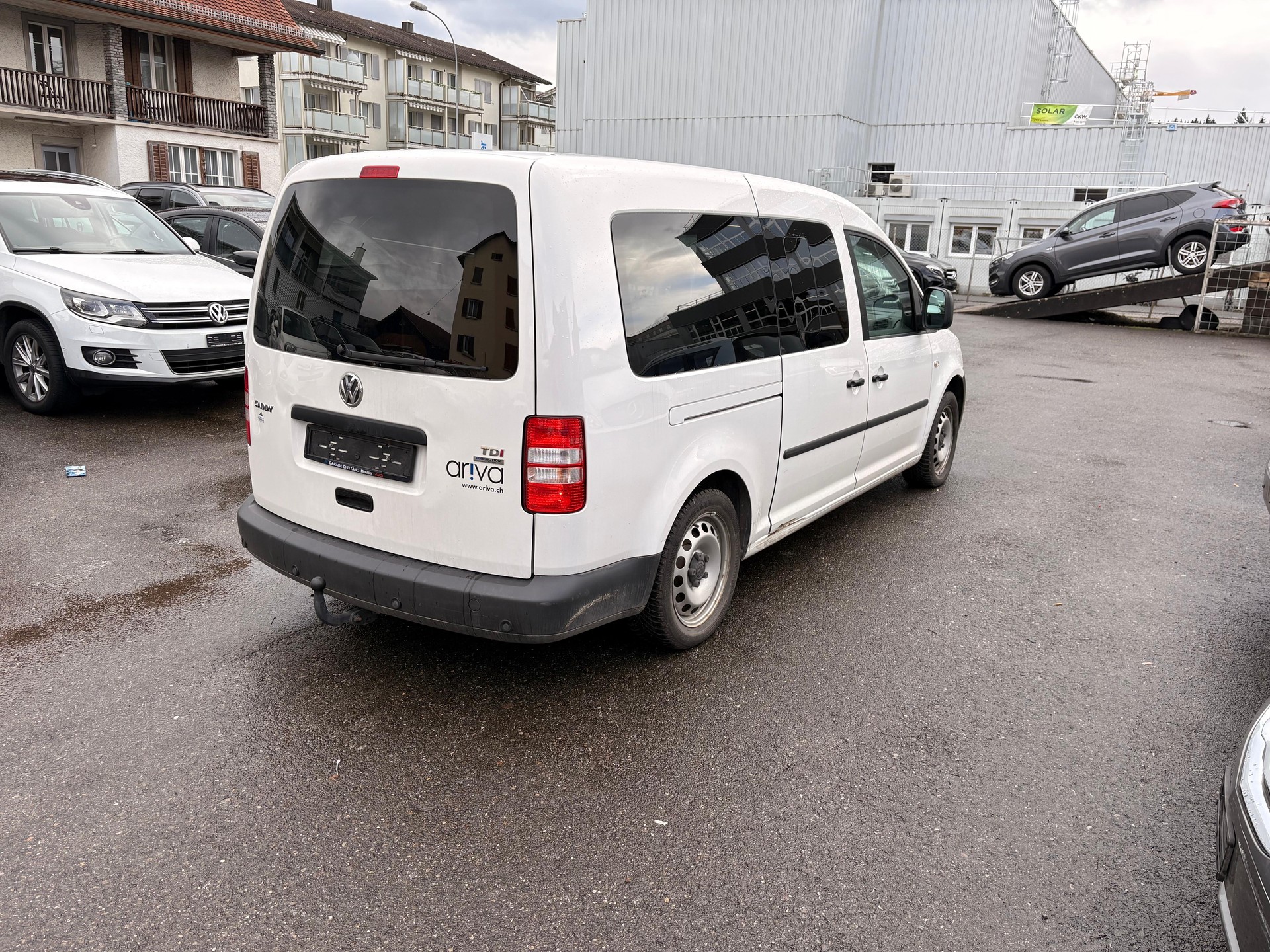 VW Caddy Maxi 1.6 TDI BMT-image-2