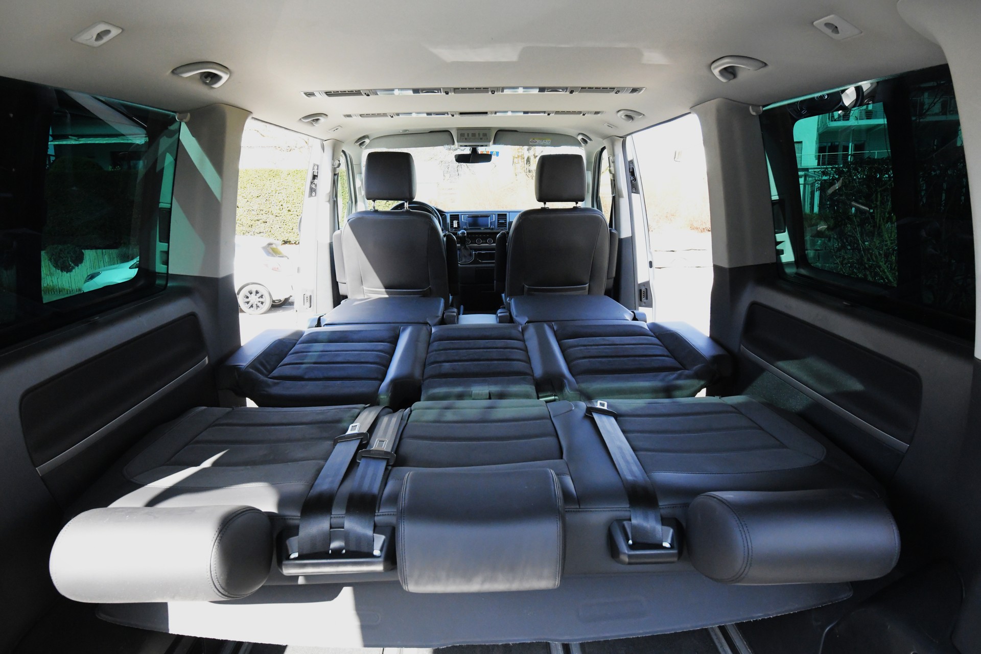 VW T6 Multivan 2.0 Bi-TDI Comfortline Ed. 30 4Mot DSG mit fortlaufender Anschlussgarantie, frisch ab Service und MFK-image-4