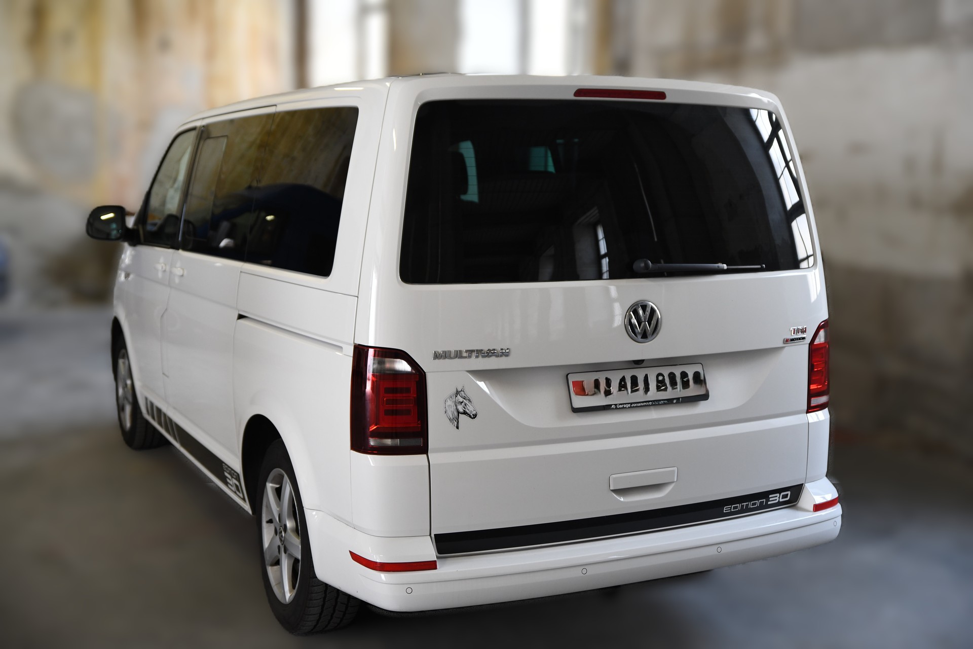 VW T6 Multivan 2.0 Bi-TDI Comfortline Ed. 30 4Mot DSG mit fortlaufender Anschlussgarantie, frisch ab Service und MFK-image-8