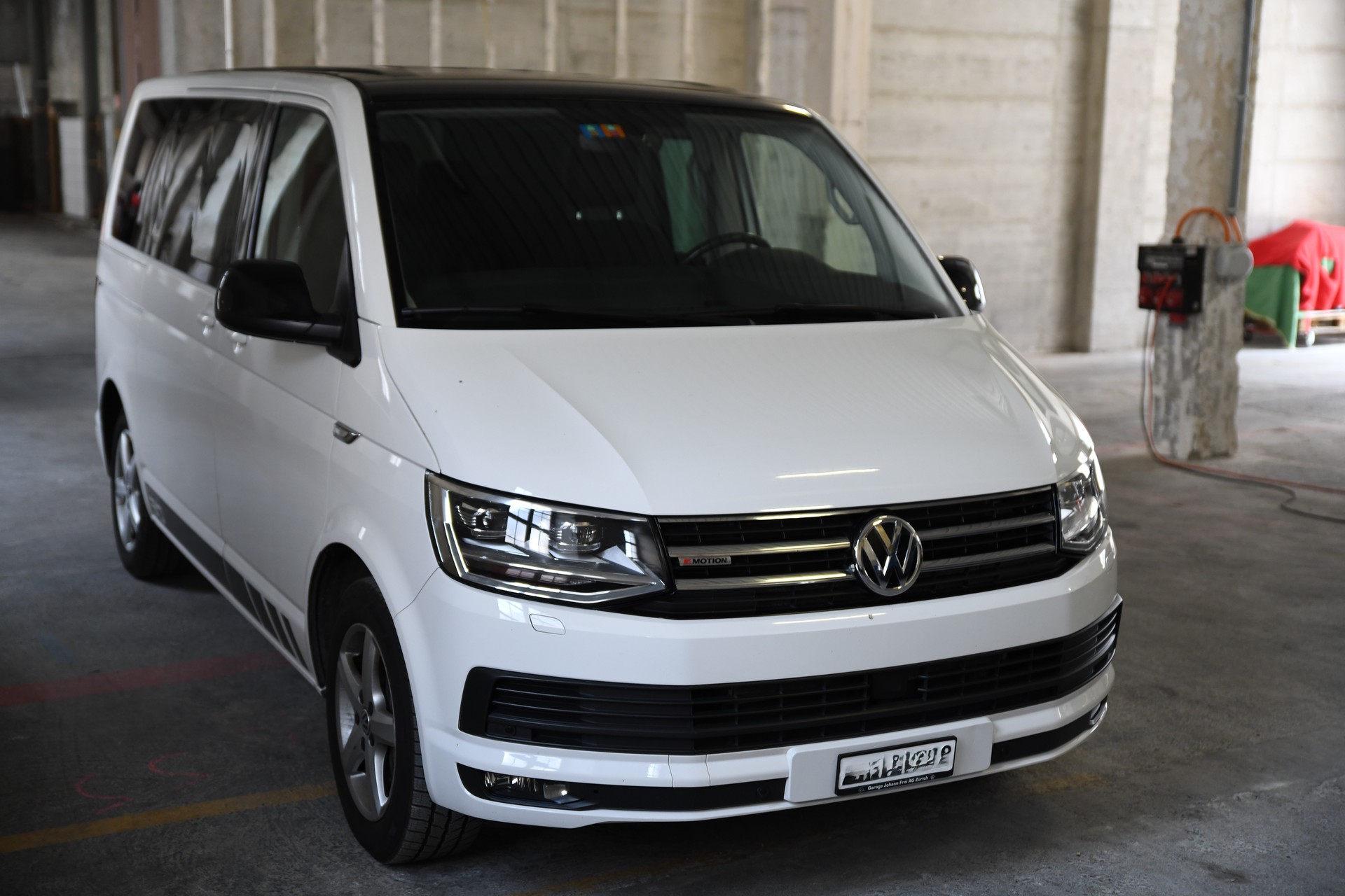 VW T6 Multivan 2.0 Bi-TDI Comfortline Ed. 30 4Mot DSG mit fortlaufender Anschlussgarantie, frisch ab Service und MFK-image-6