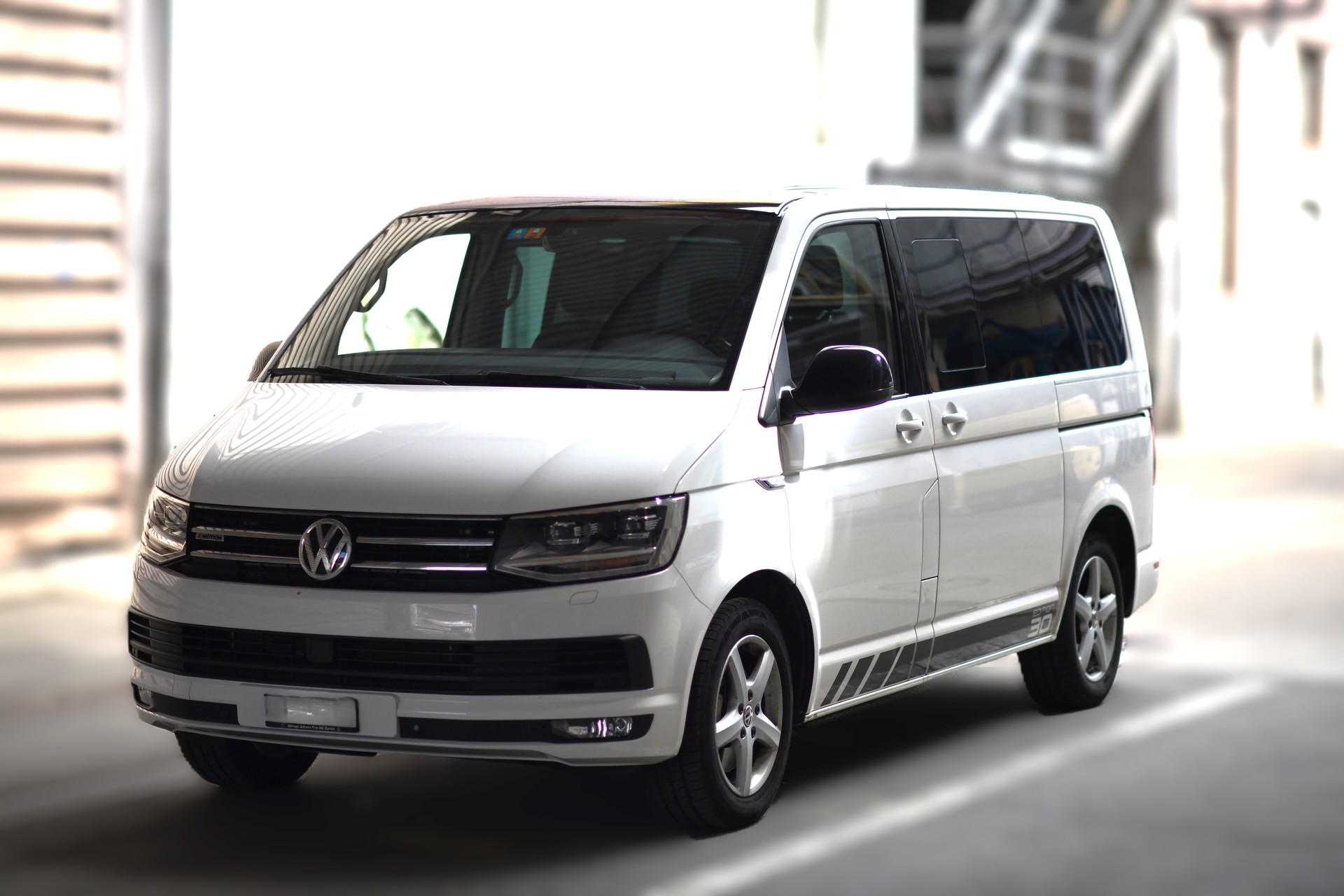 VW T6 Multivan 2.0 Bi-TDI Comfortline Ed. 30 4Mot DSG mit fortlaufender Anschlussgarantie, frisch ab Service und MFK-image-5