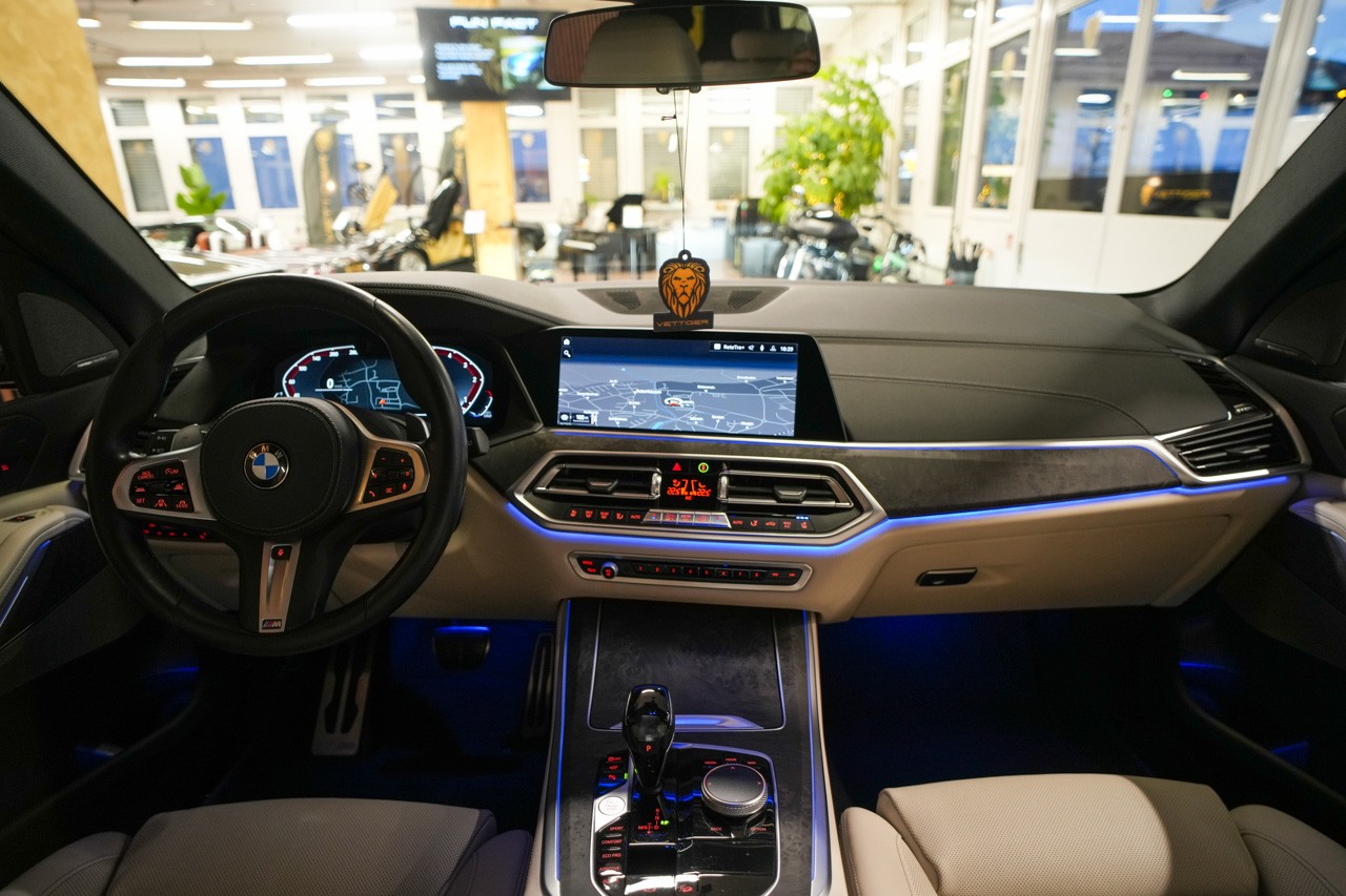 BMW X5 xDrive 48V 40d M Sport Steptronic-image-9