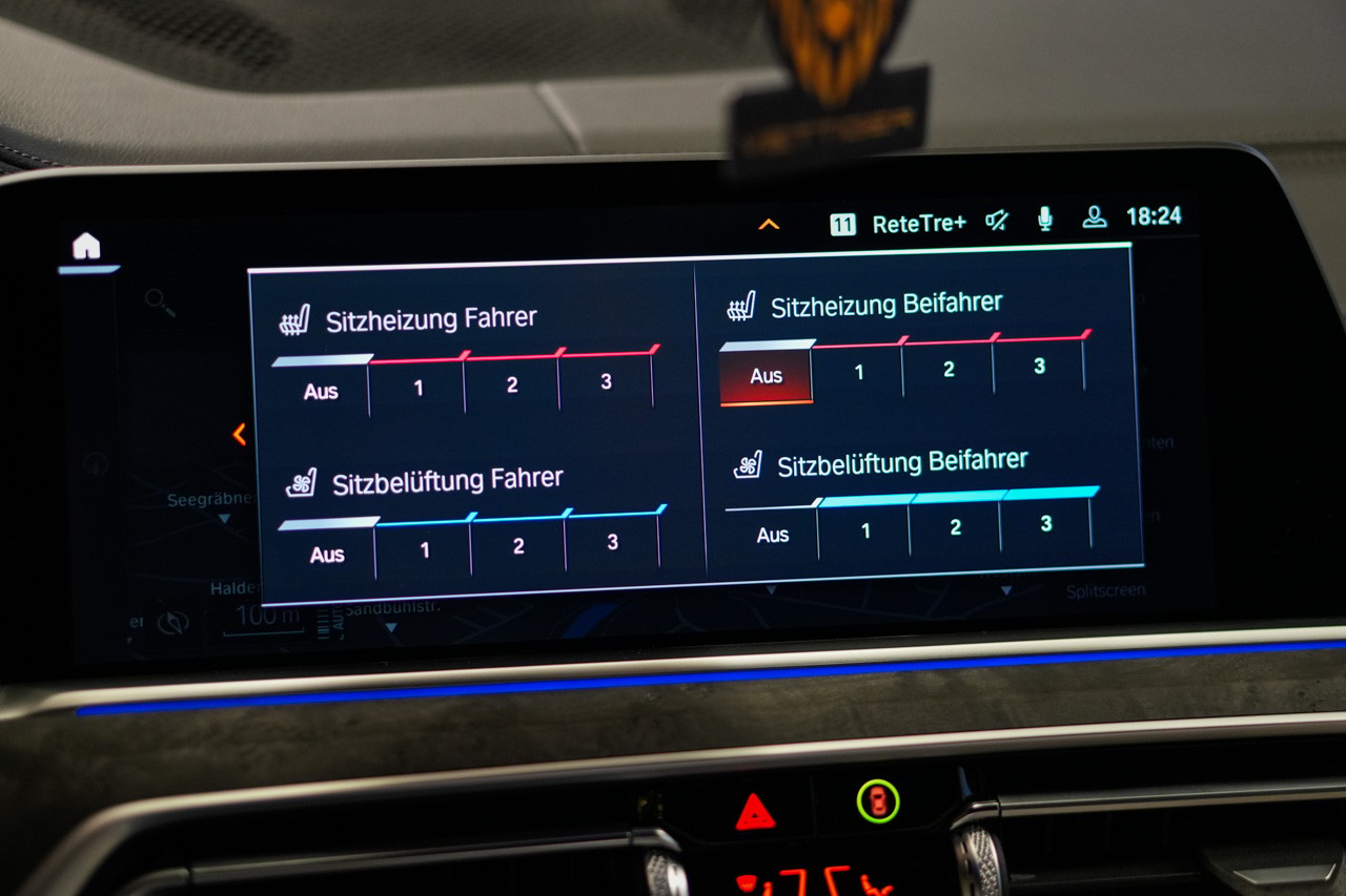 BMW X5 xDrive 48V 40d M Sport Steptronic-image-18