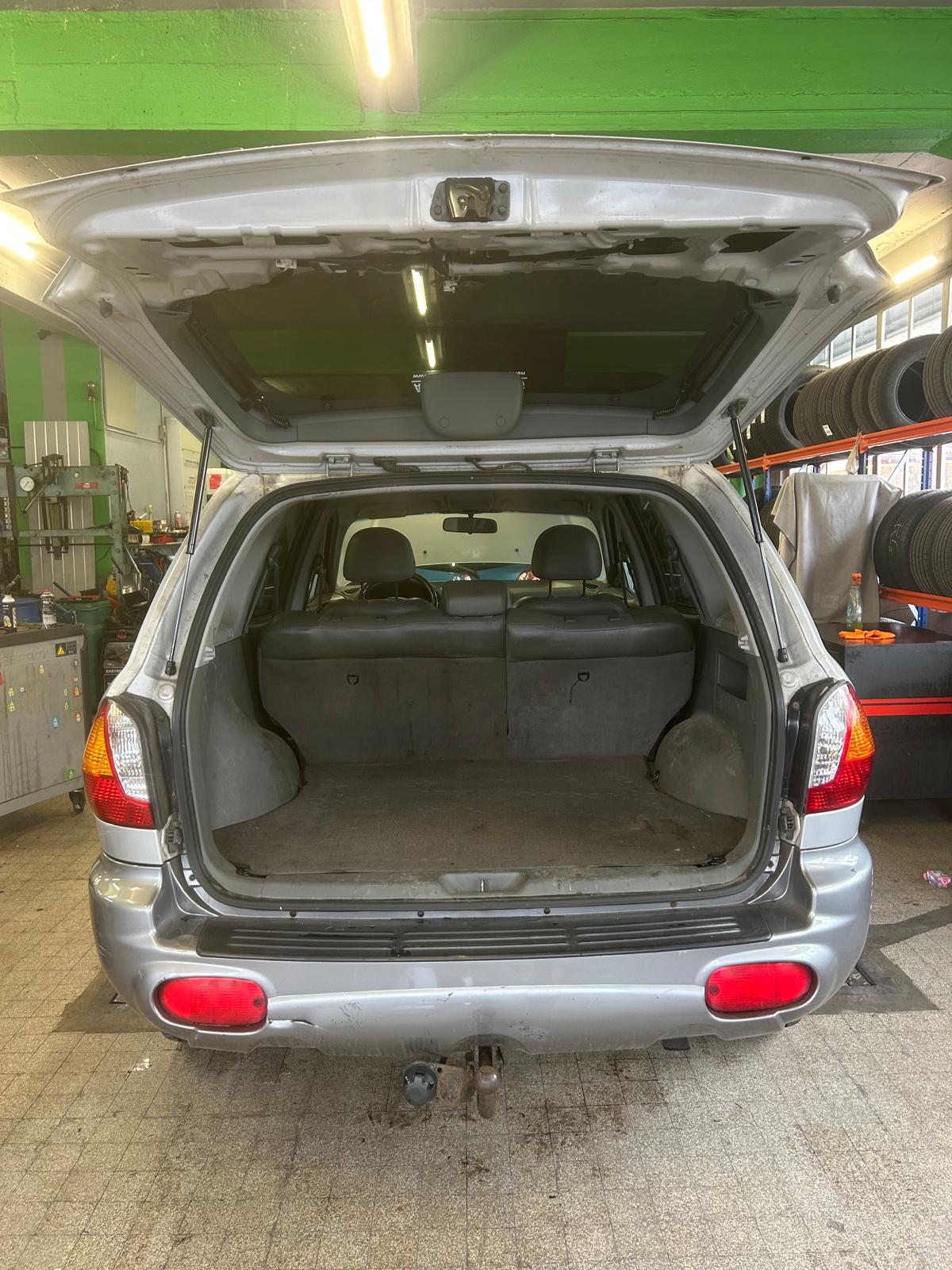 HYUNDAI Santa Fe 2.7 V6 GLS-showroom-element-1