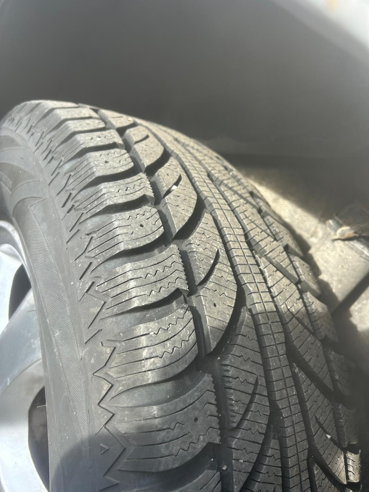 HYUNDAI Santa Fe 2.7 V6 GLS-image-5