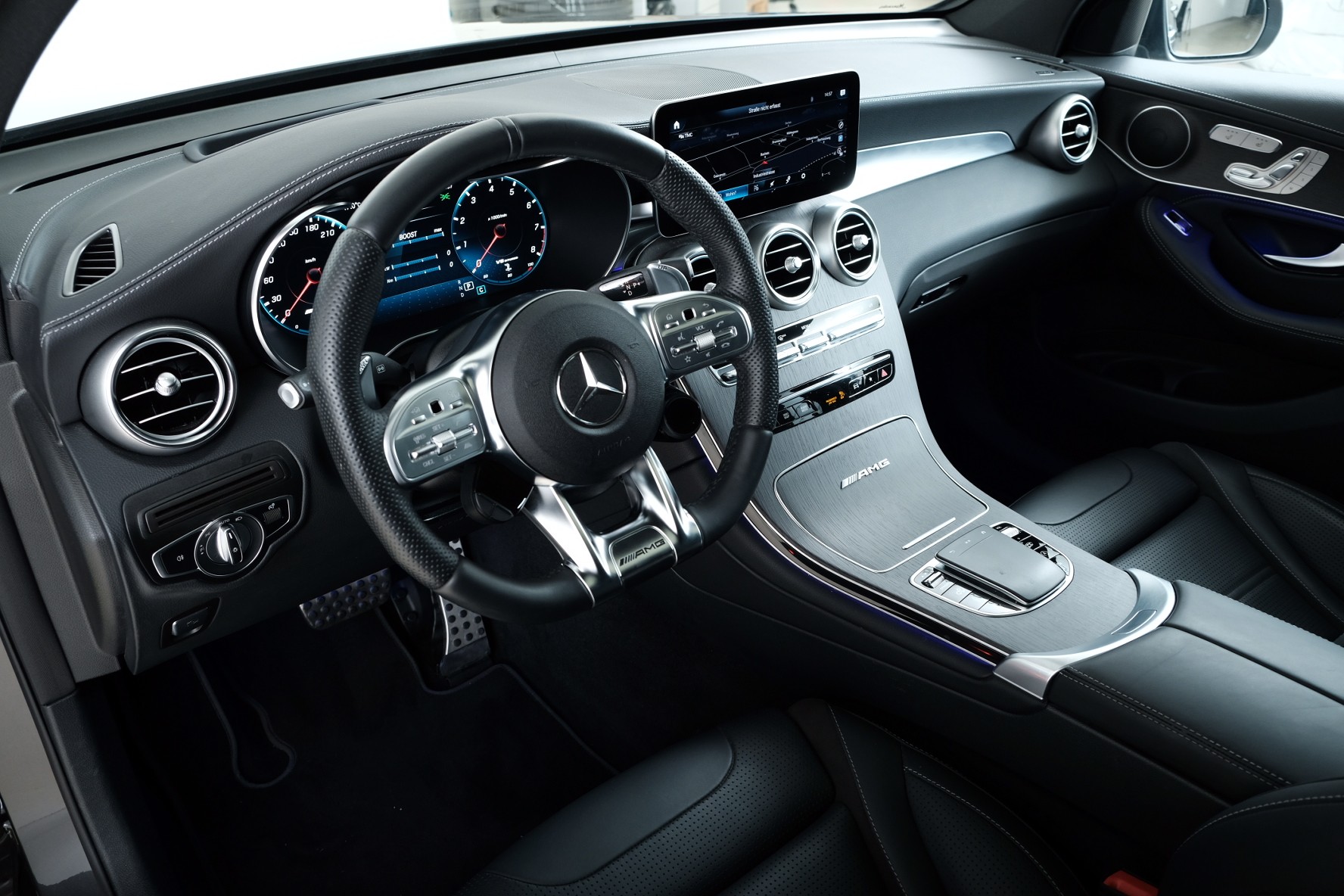 MERCEDES-BENZ GLC-Klasse C253 Coupé GLC 63 S-image-8