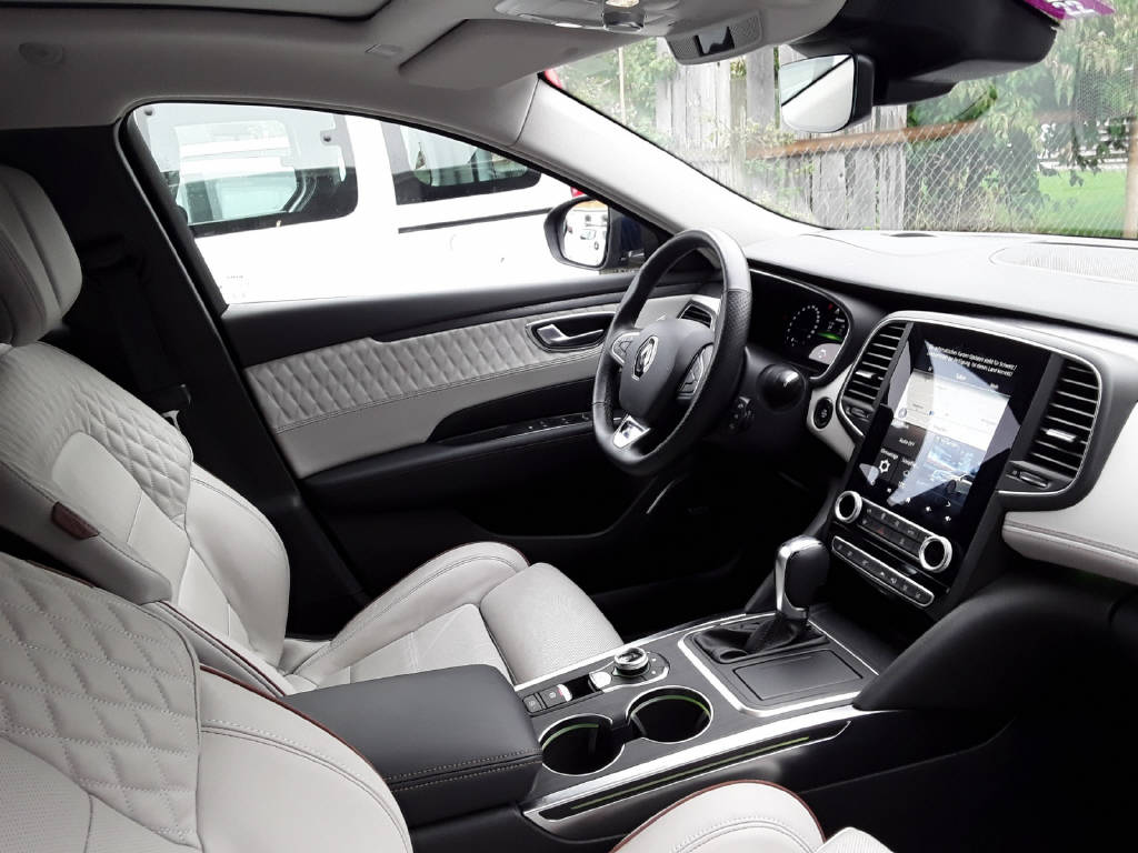RENAULT Talisman Grandtour 2.0 Blue dCi 190 Initiale EDC-image-10