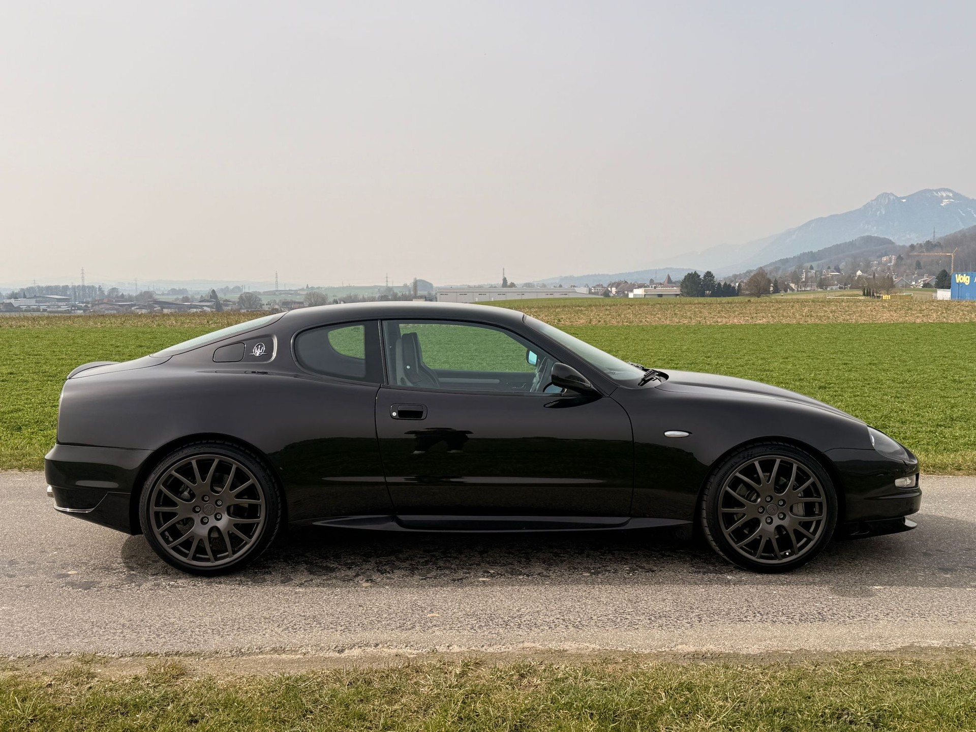 MASERATI Coupé GranSport-showroom-element-3