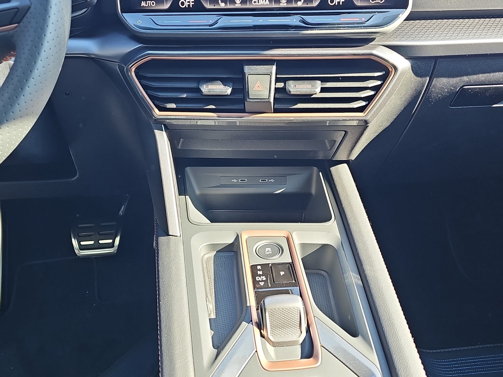 CUPRA Formentor 1.5 TSI Prime Edition DSG-image-8